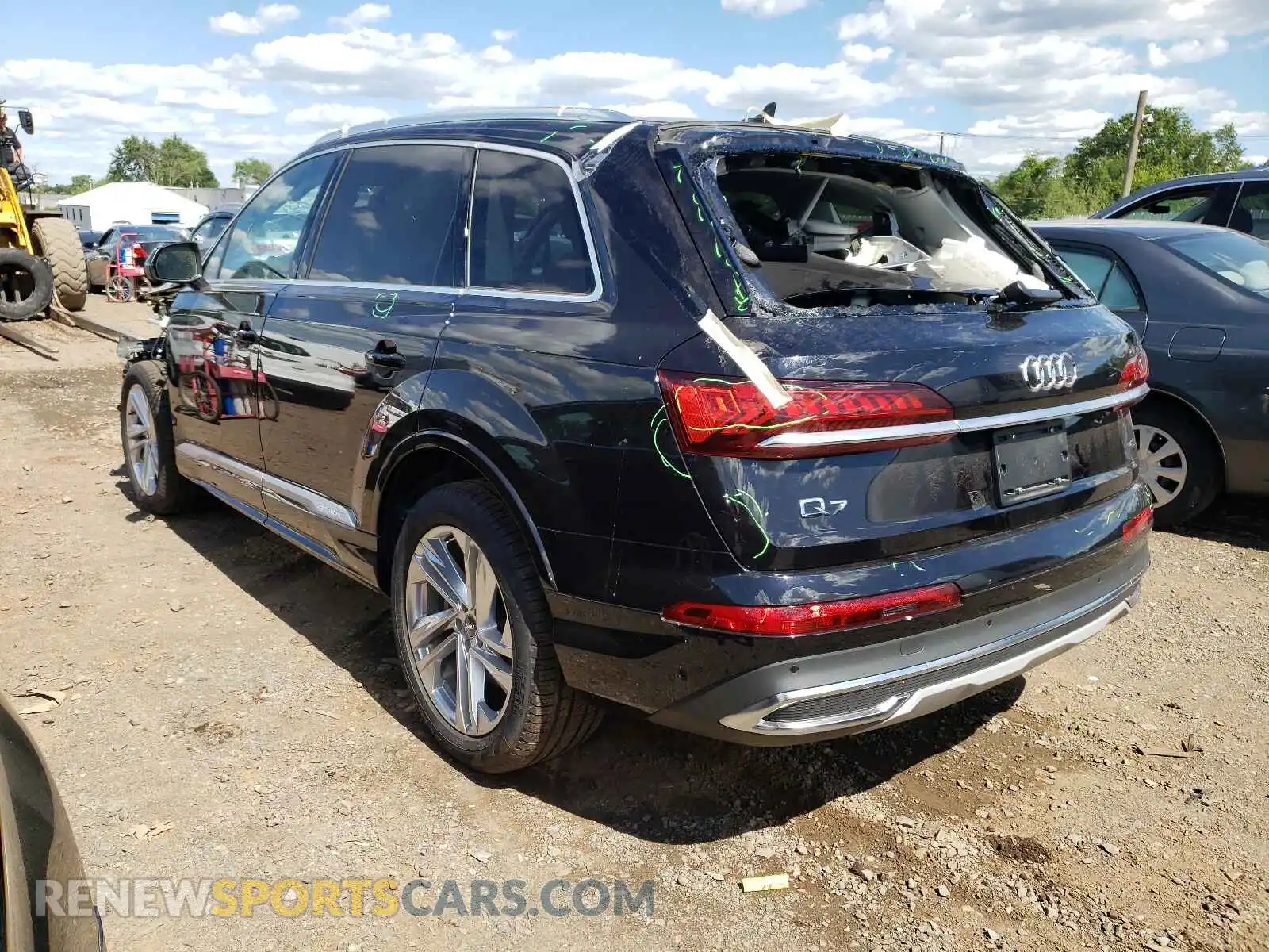 3 Photograph of a damaged car WA1LXAF73LD007065 AUDI Q7 2020