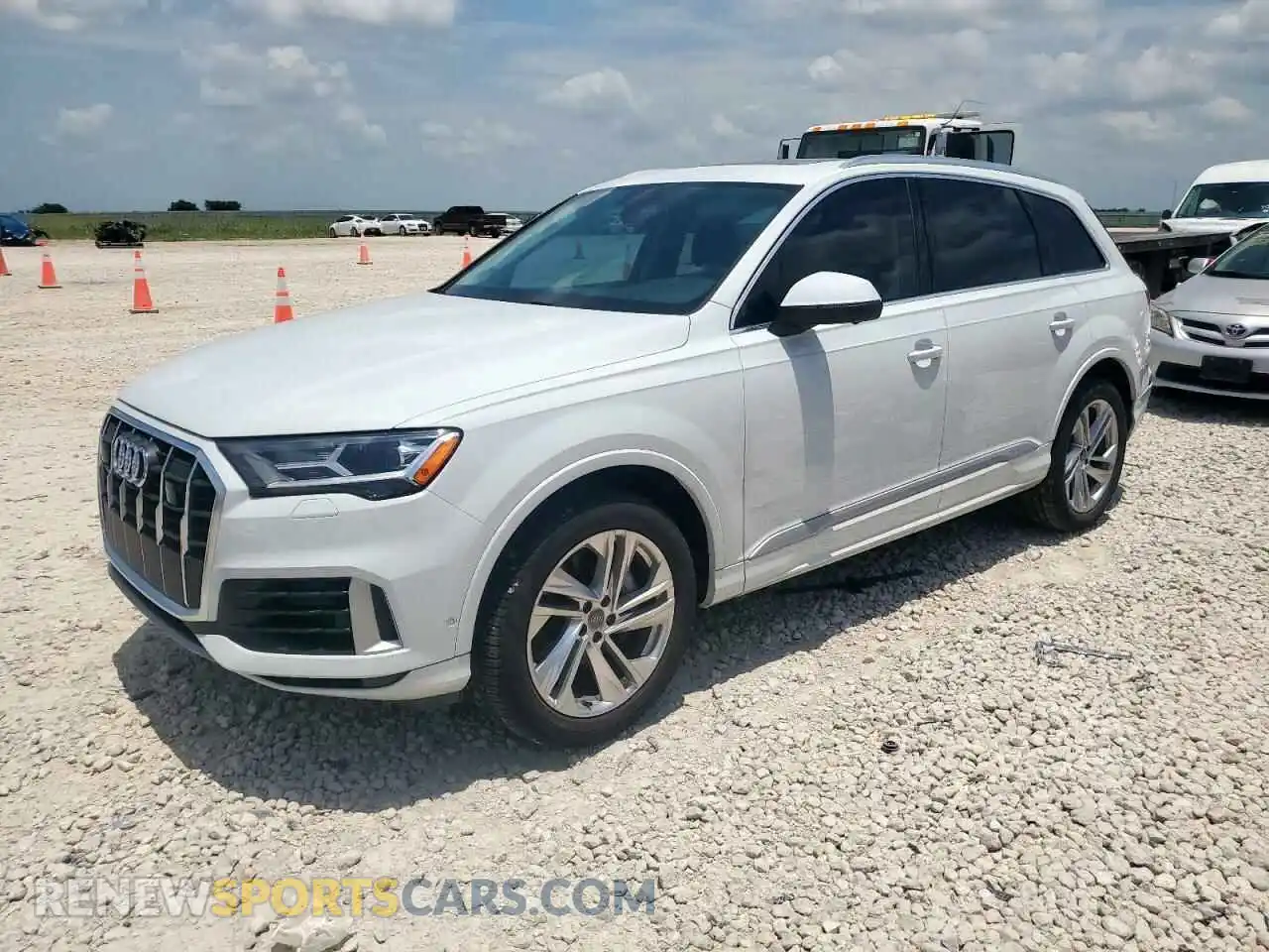 1 Фотография поврежденного автомобиля WA1LXAF74LD001792 AUDI Q7 2020