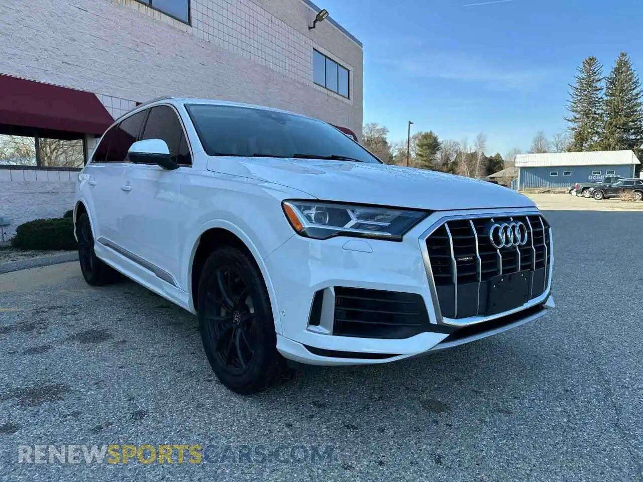 1 Photograph of a damaged car WA1LXAF74LD005065 AUDI Q7 2020