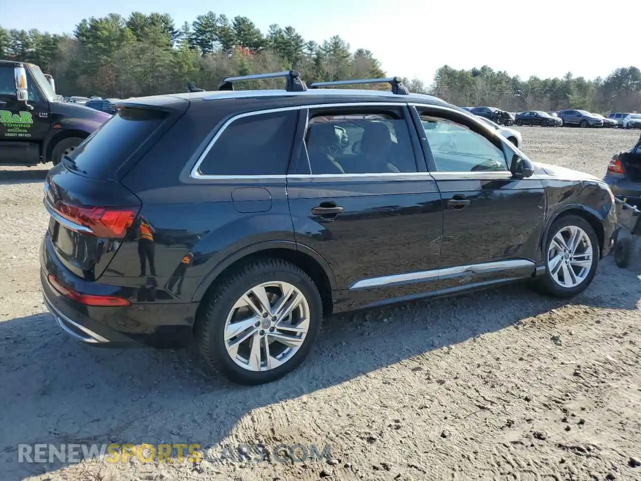 3 Photograph of a damaged car WA1LXAF74LD005860 AUDI Q7 2020