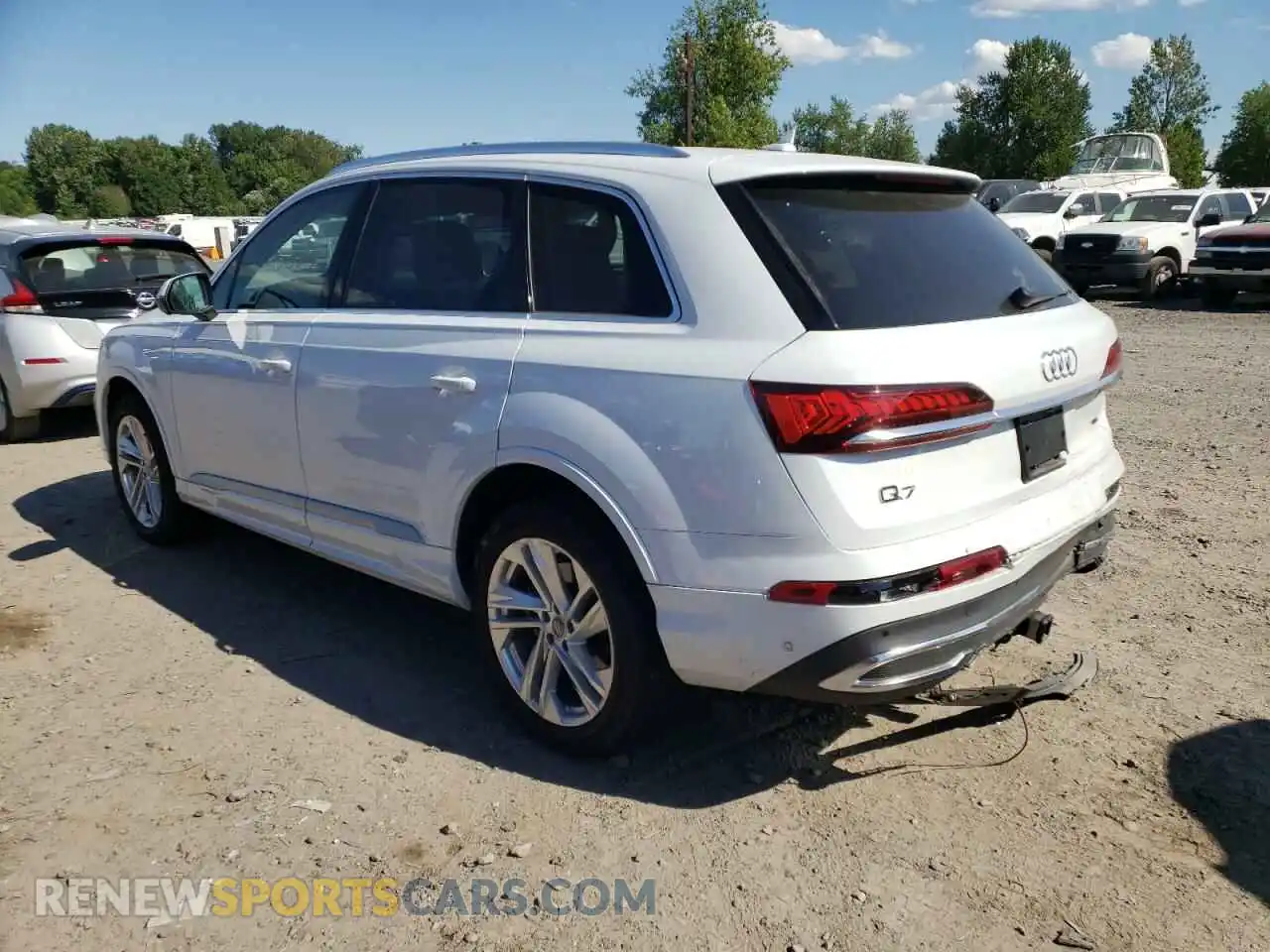3 Photograph of a damaged car WA1LXAF77LD003763 AUDI Q7 2020