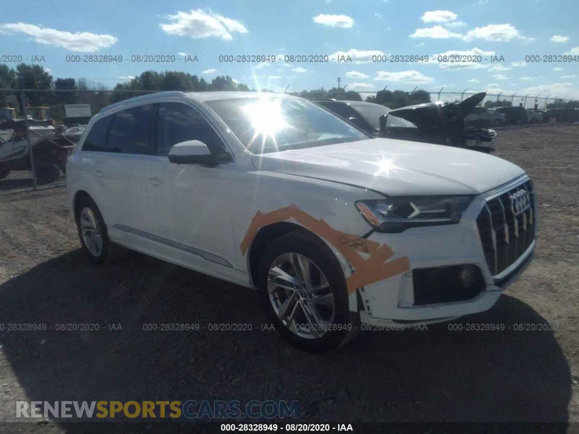 1 Photograph of a damaged car WA1LXAF7XLD002574 AUDI Q7 2020