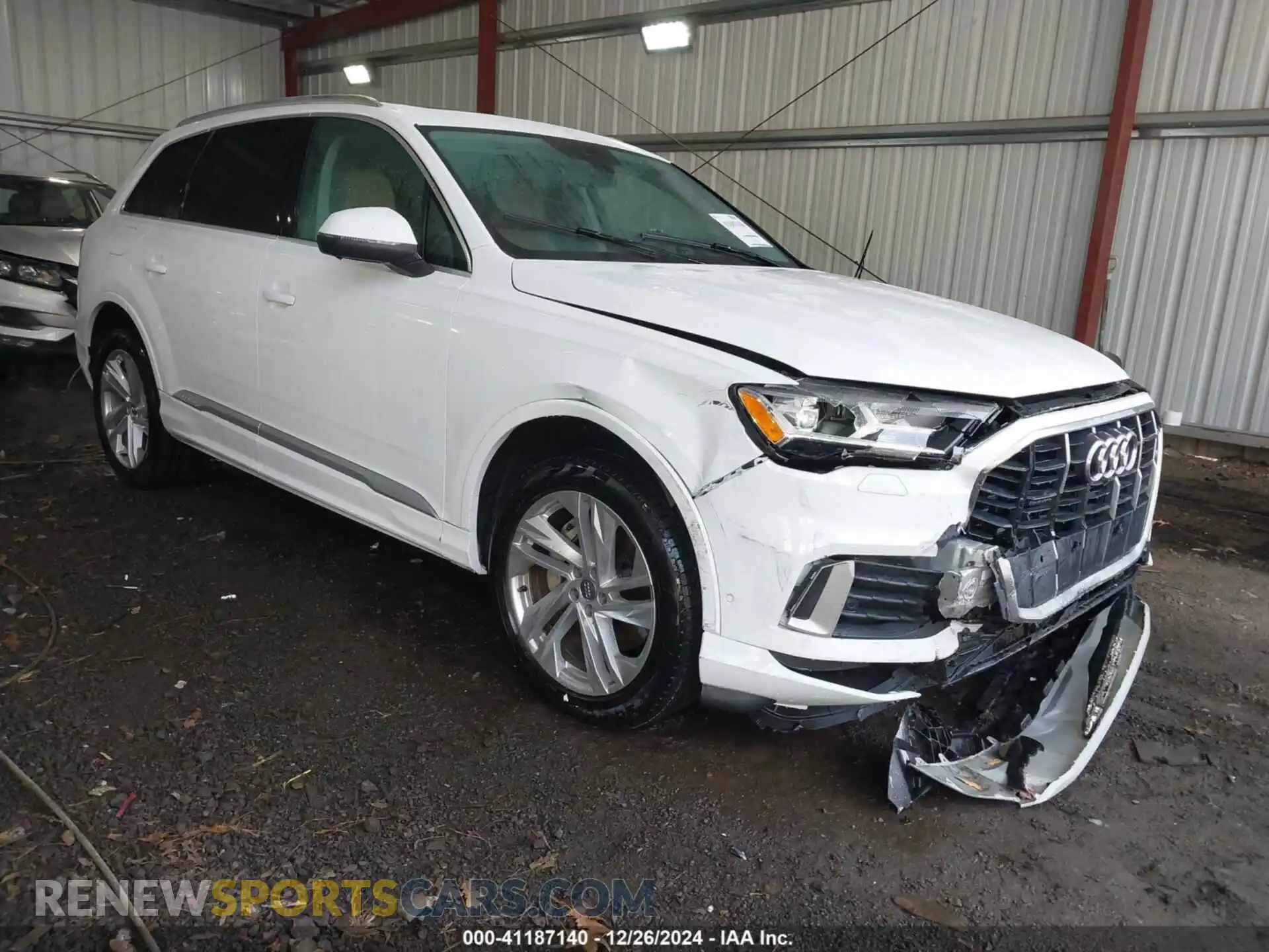 1 Photograph of a damaged car WA1LXAF7XLD005992 AUDI Q7 2020