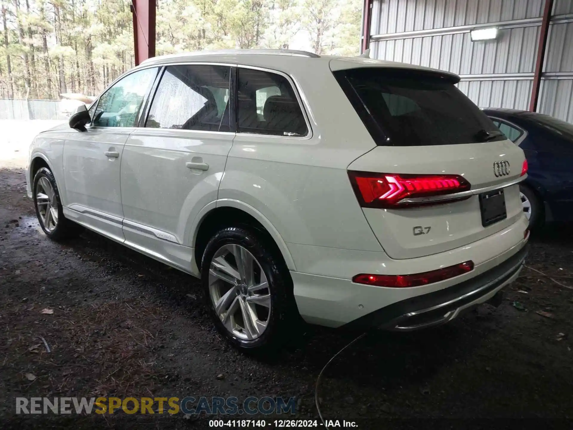 3 Photograph of a damaged car WA1LXAF7XLD005992 AUDI Q7 2020