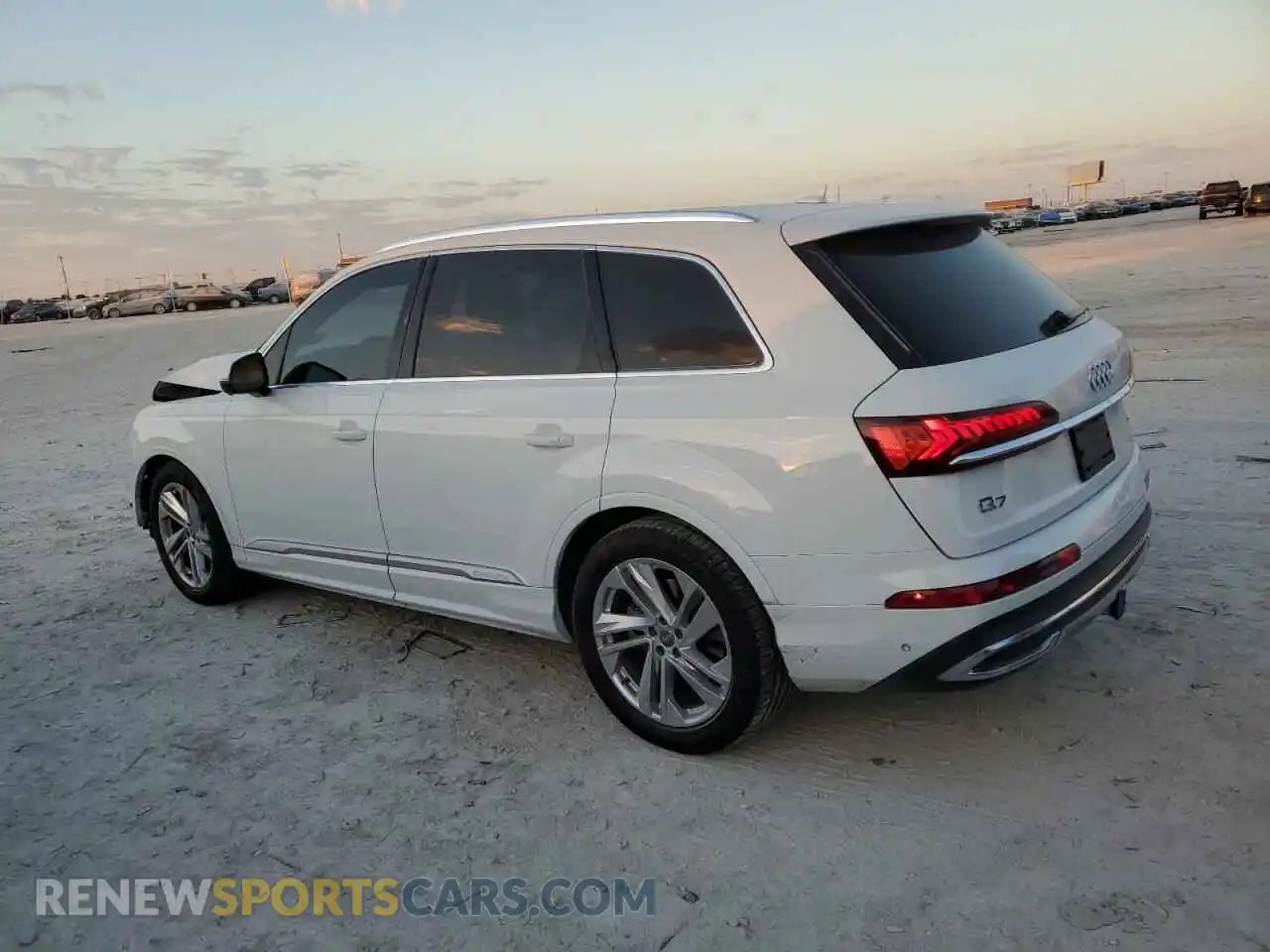 2 Photograph of a damaged car WA1VXAF7XLD003538 AUDI Q7 2020