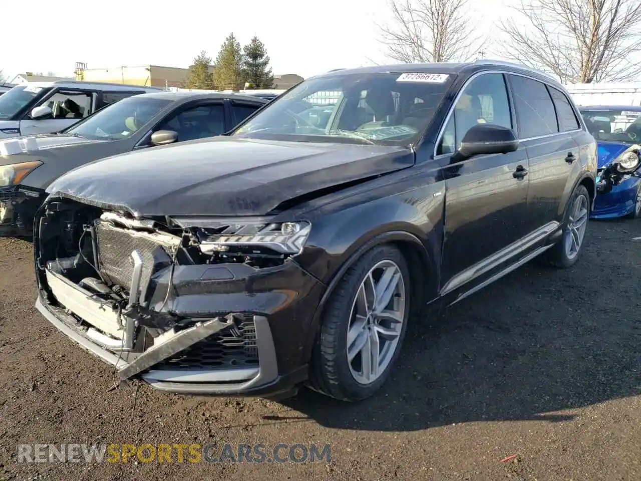 2 Photograph of a damaged car WA1WXAF73LD000470 AUDI Q7 2020