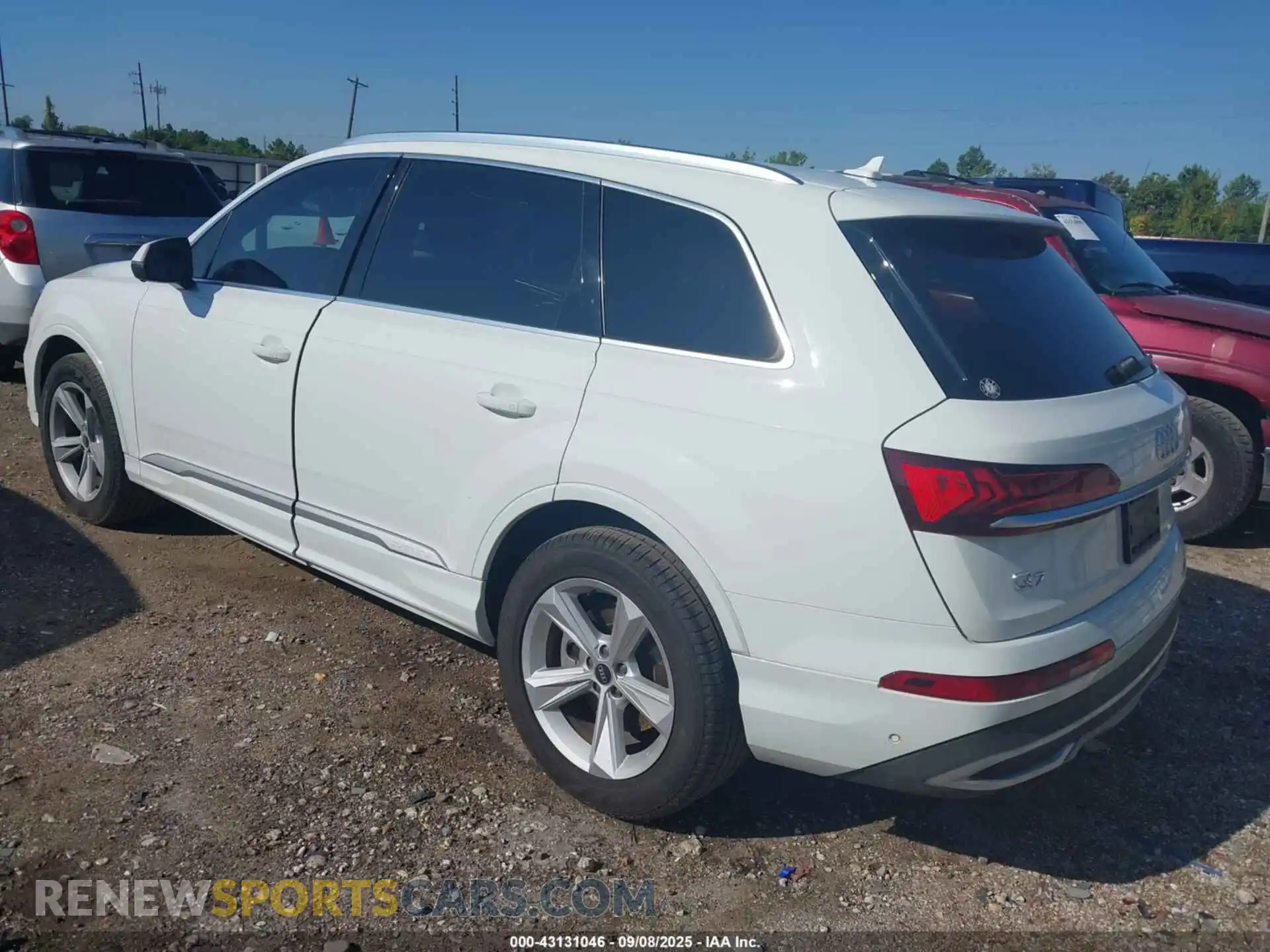3 fotografías del automóvil dañado WA1AJAF70MD016395 AUDI Q7 2021