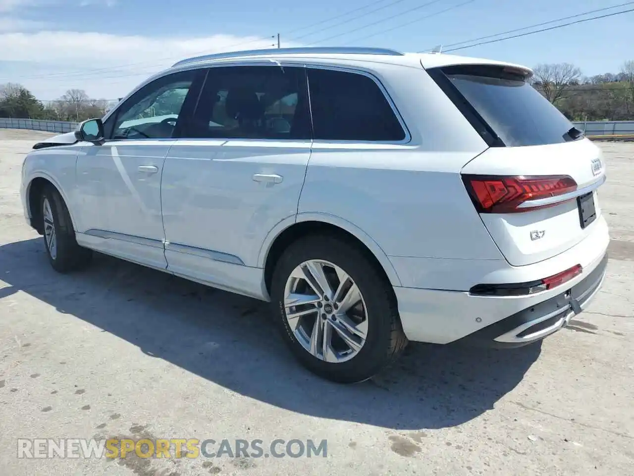 2 Photograph of a damaged car WA1AJAF72MD028774 AUDI Q7 2021