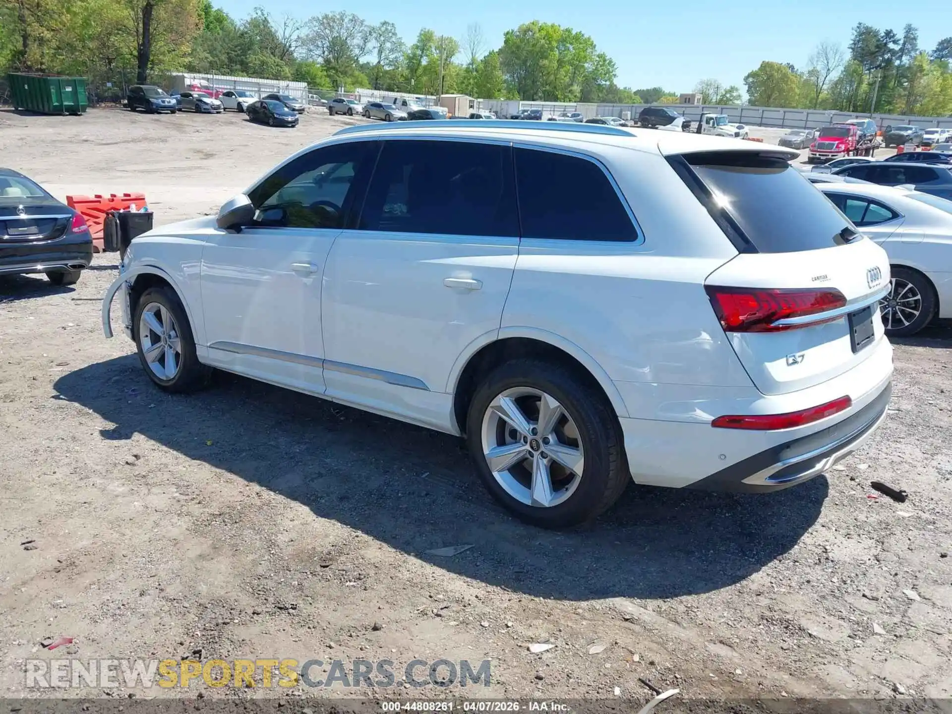 3 Photograph of a damaged car WA1AJAF73MD025351 AUDI Q7 2021