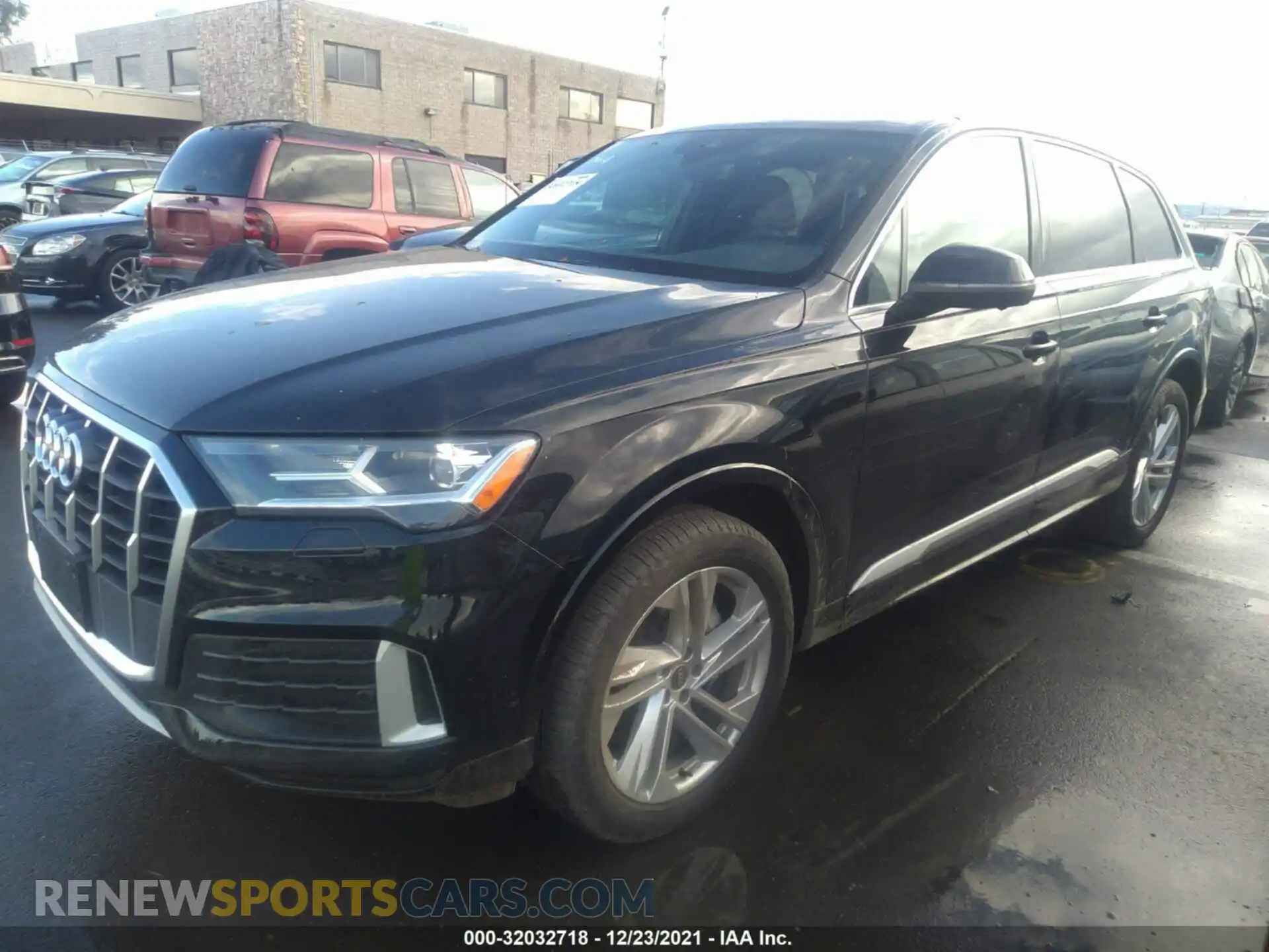 2 Photograph of a damaged car WA1AJAF79MD026214 AUDI Q7 2021