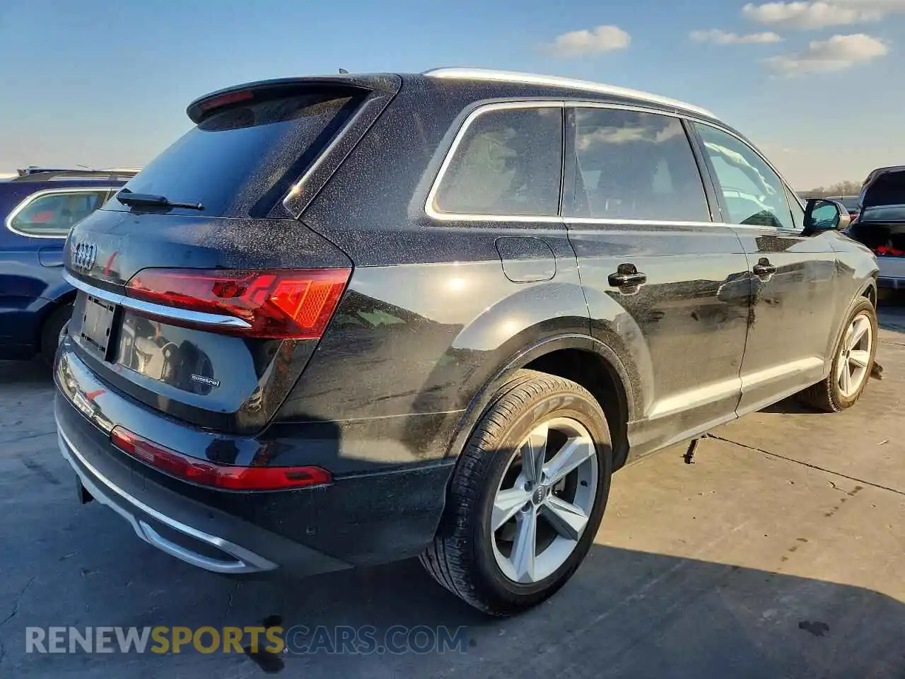 3 fotografías del automóvil dañado WA1AXAF70MD011342 AUDI Q7 2021