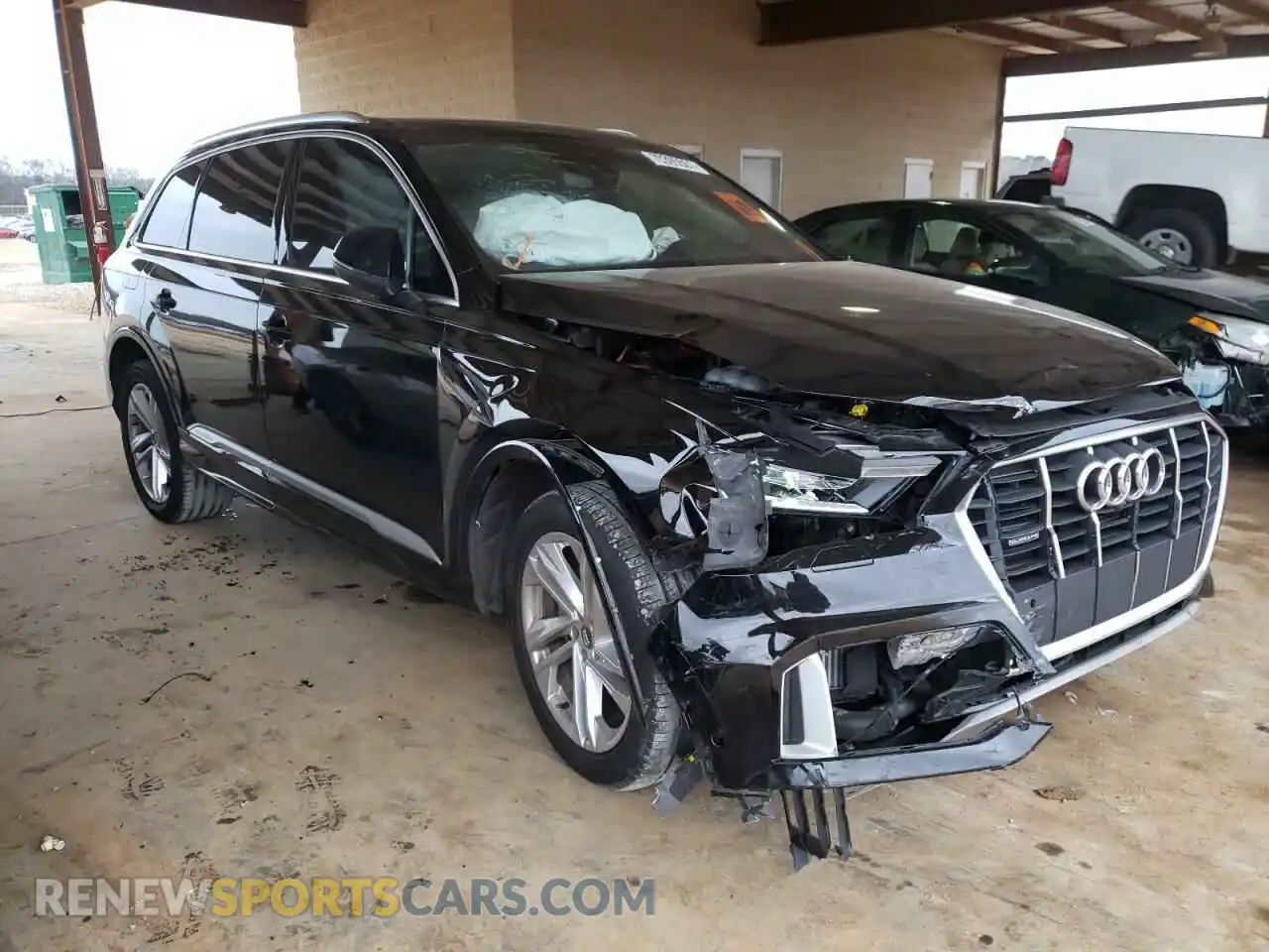 1 Photograph of a damaged car WA1AXAF76MD010311 AUDI Q7 2021