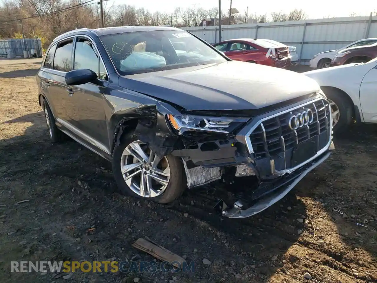 1 Photograph of a damaged car WA1AXAF7XMD030819 AUDI Q7 2021