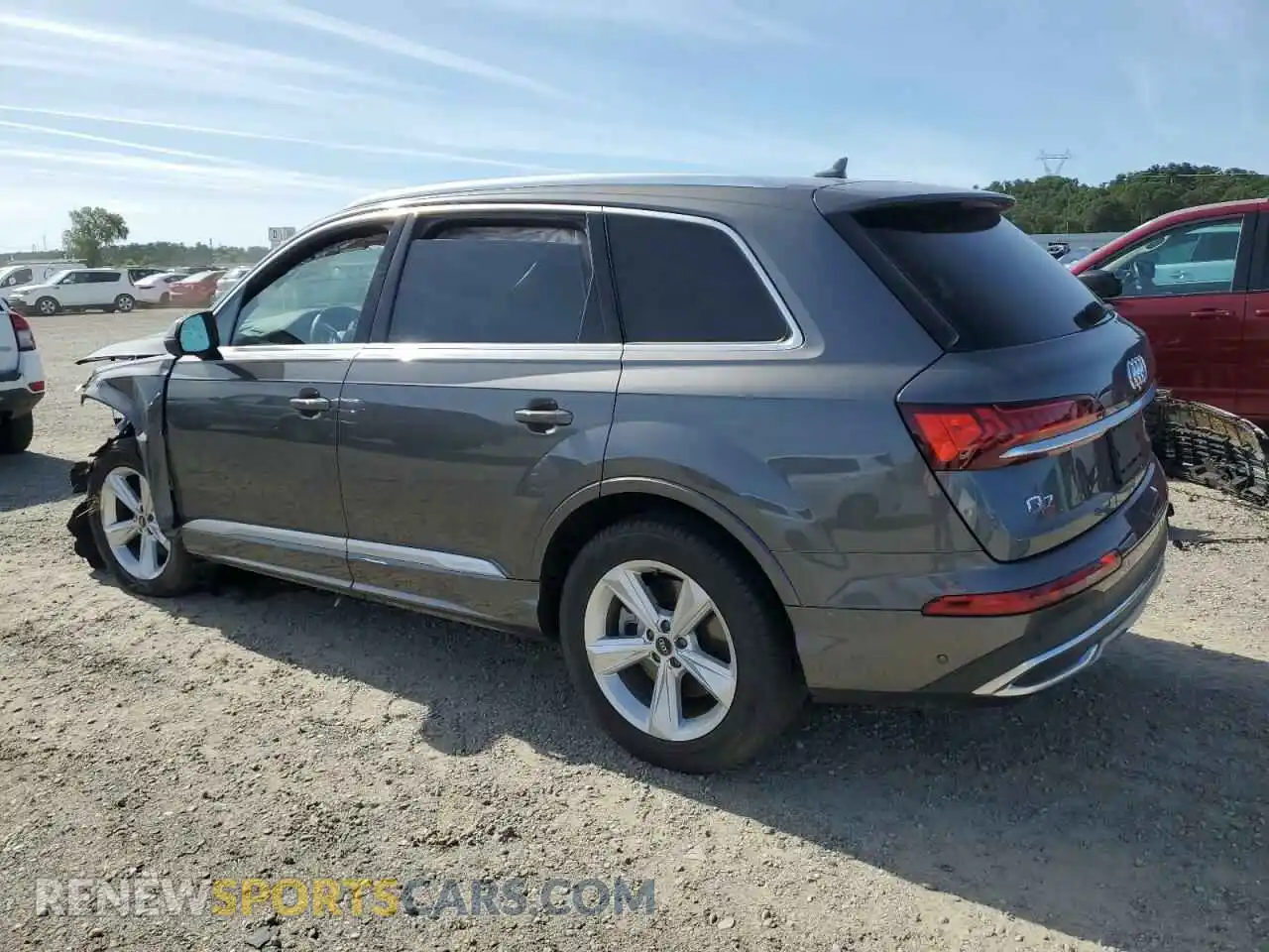 2 Photograph of a damaged car WA1LJAF70MD013134 AUDI Q7 2021