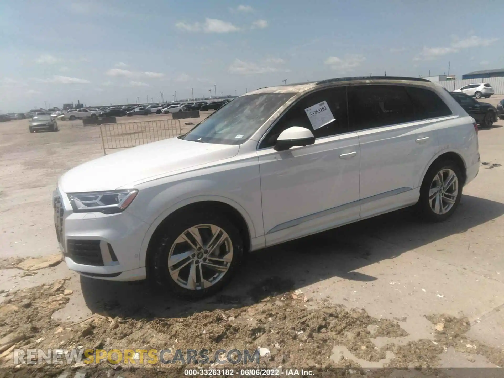 2 Photograph of a damaged car WA1LJAF70MD025946 AUDI Q7 2021