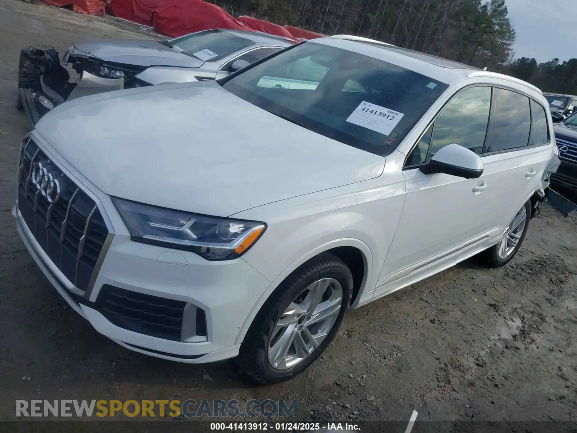 2 Photograph of a damaged car WA1LJAF70MD037126 AUDI Q7 2021