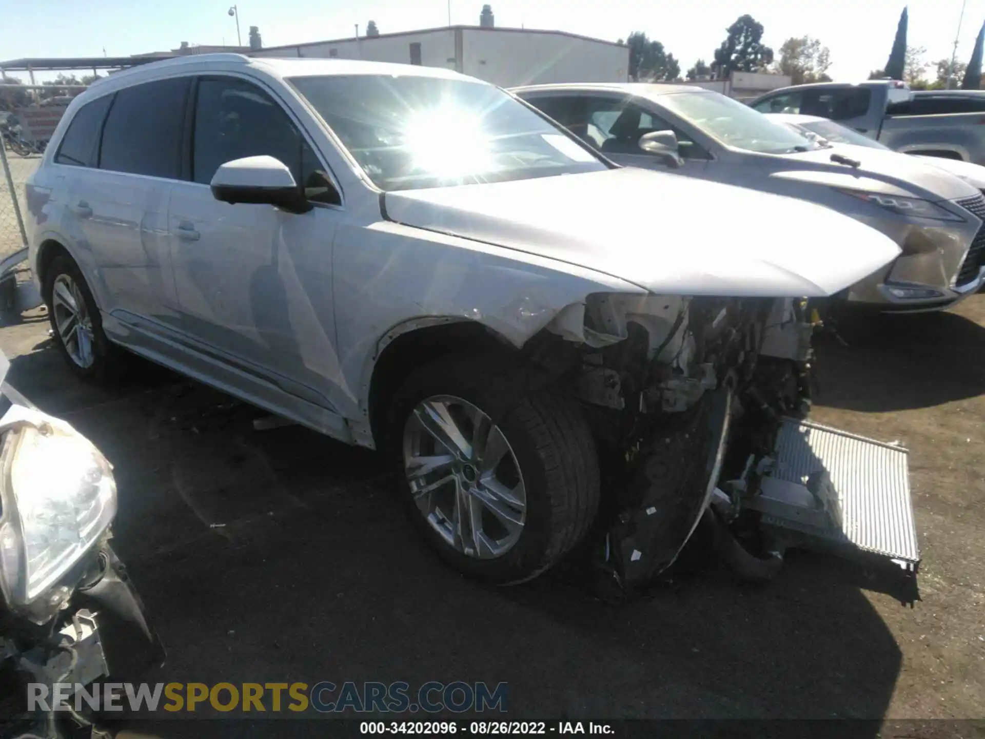 1 Photograph of a damaged car WA1LJAF73MD028520 AUDI Q7 2021