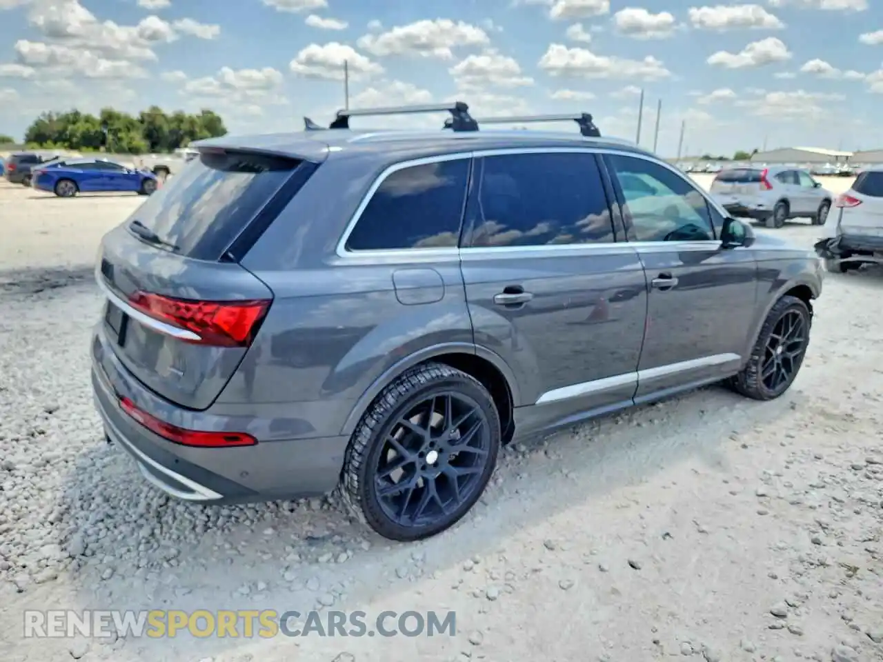 3 Photograph of a damaged car WA1LJAF73MD035144 AUDI Q7 2021