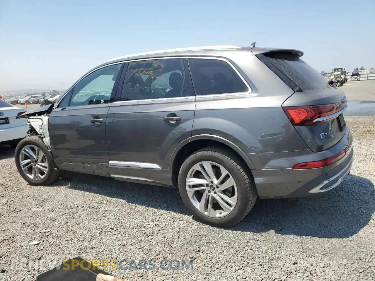 2 Фотография поврежденного автомобиля WA1LJAF73MD036942 AUDI Q7 2021