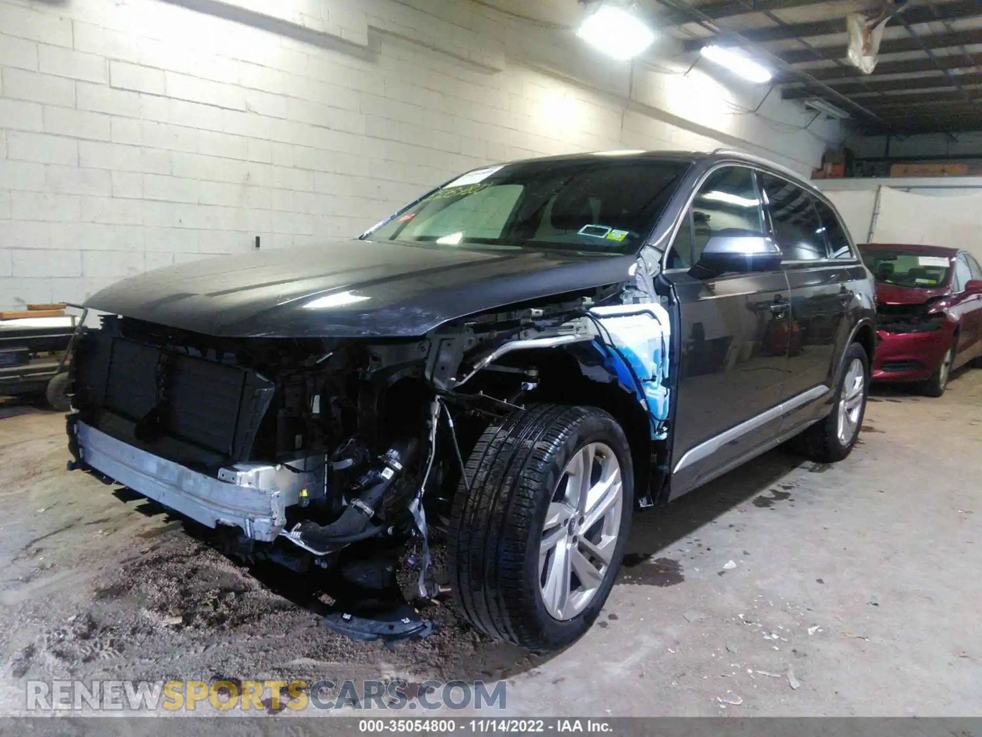 2 Photograph of a damaged car WA1LJAF73MD040831 AUDI Q7 2021