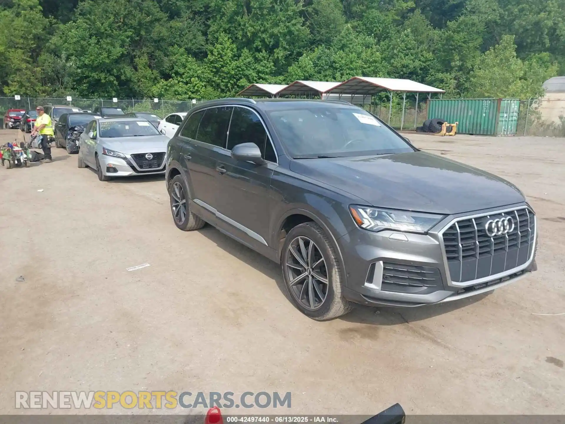 1 Photograph of a damaged car WA1LJAF76MD012523 AUDI Q7 2021