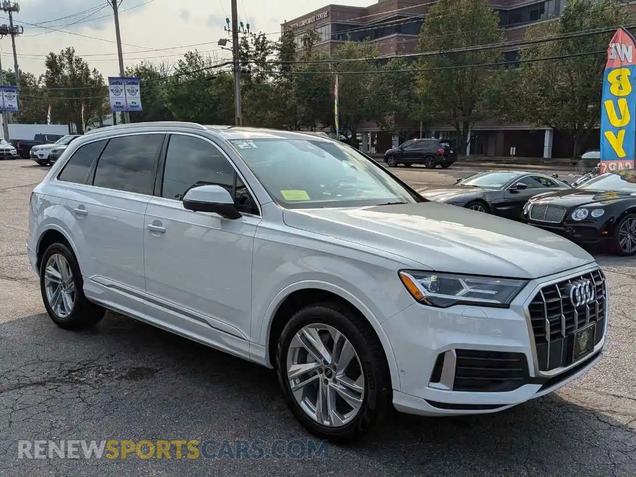 1 Photograph of a damaged car WA1LJAF7XMD041149 AUDI Q7 2021
