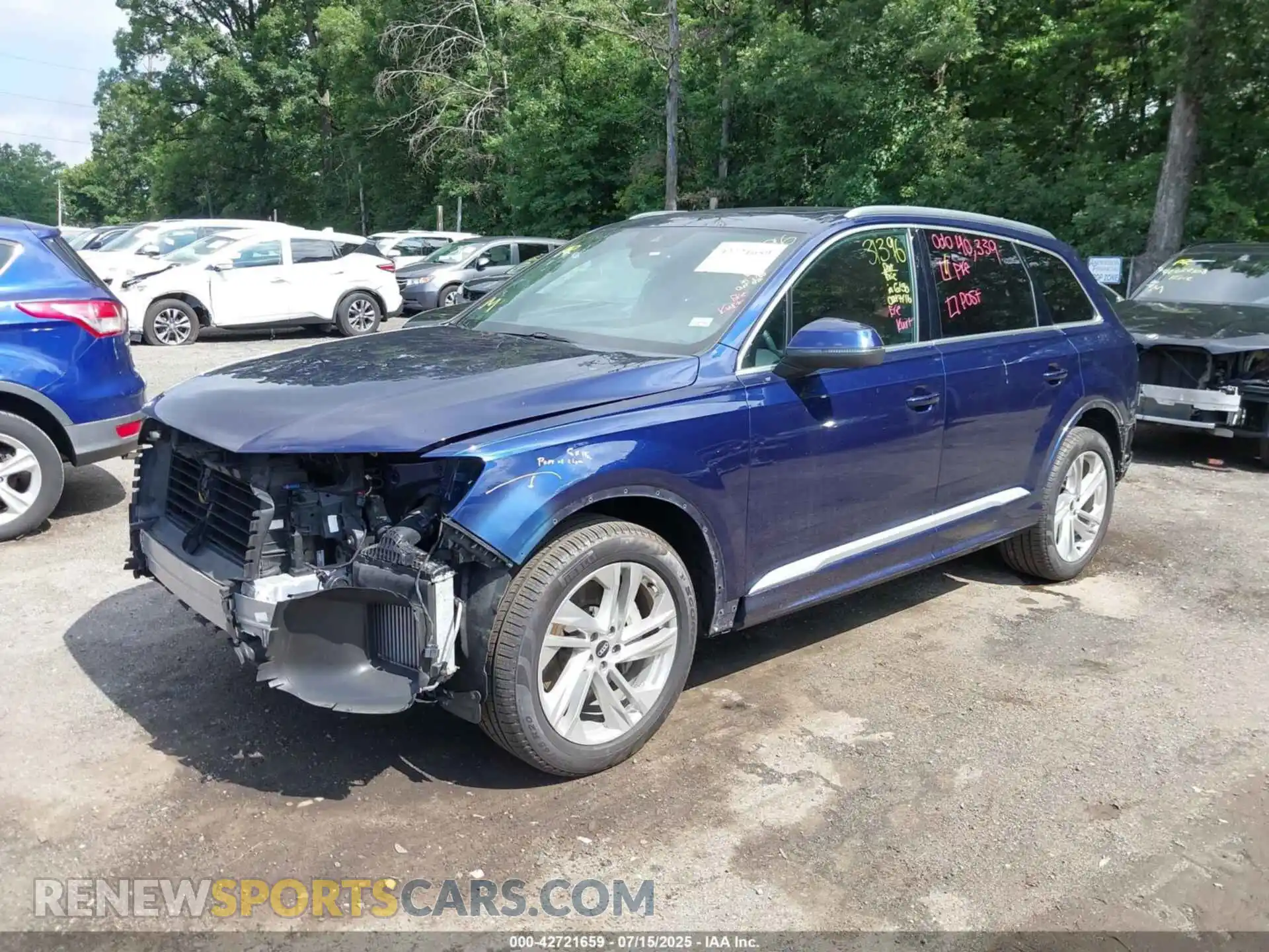 2 Photograph of a damaged car WA1LXAF70MD017554 AUDI Q7 2021