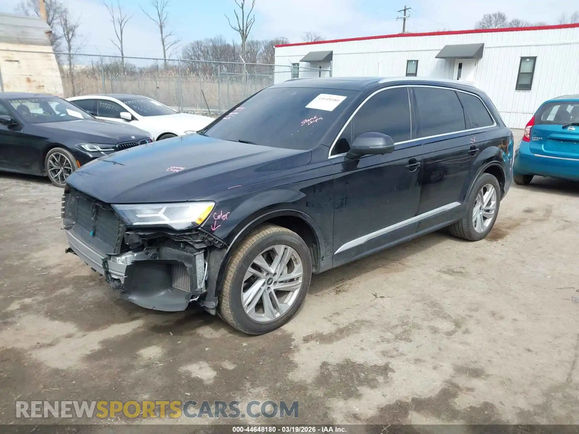 2 Photograph of a damaged car WA1LXAF70MD026724 AUDI Q7 2021