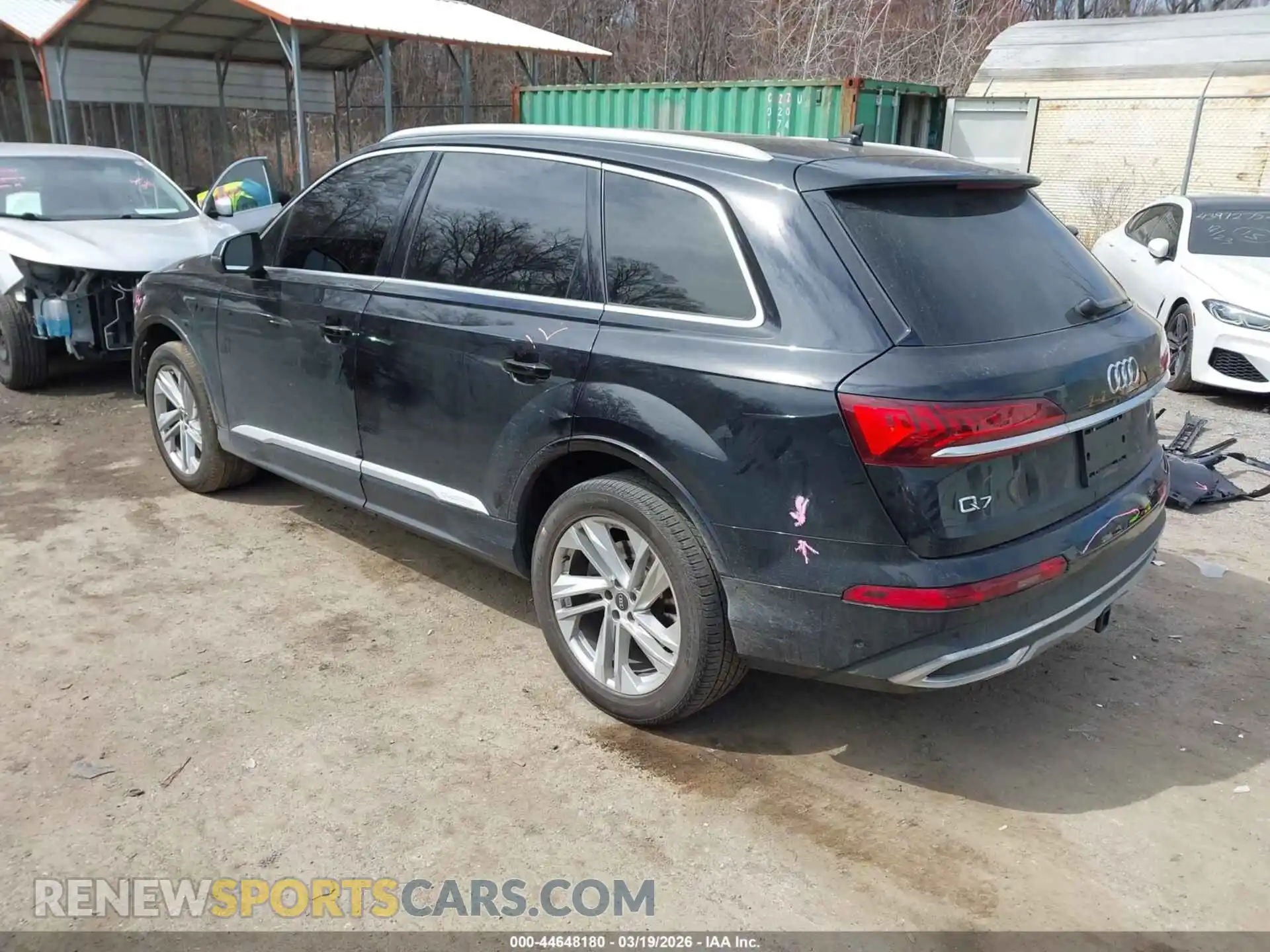 3 Photograph of a damaged car WA1LXAF70MD026724 AUDI Q7 2021