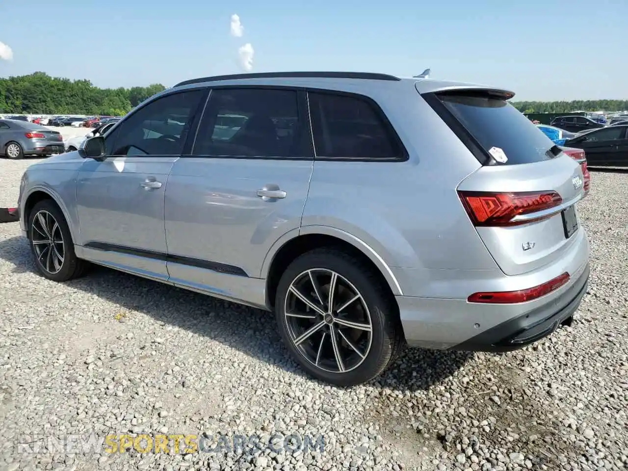 2 Photograph of a damaged car WA1LXAF70MD027467 AUDI Q7 2021