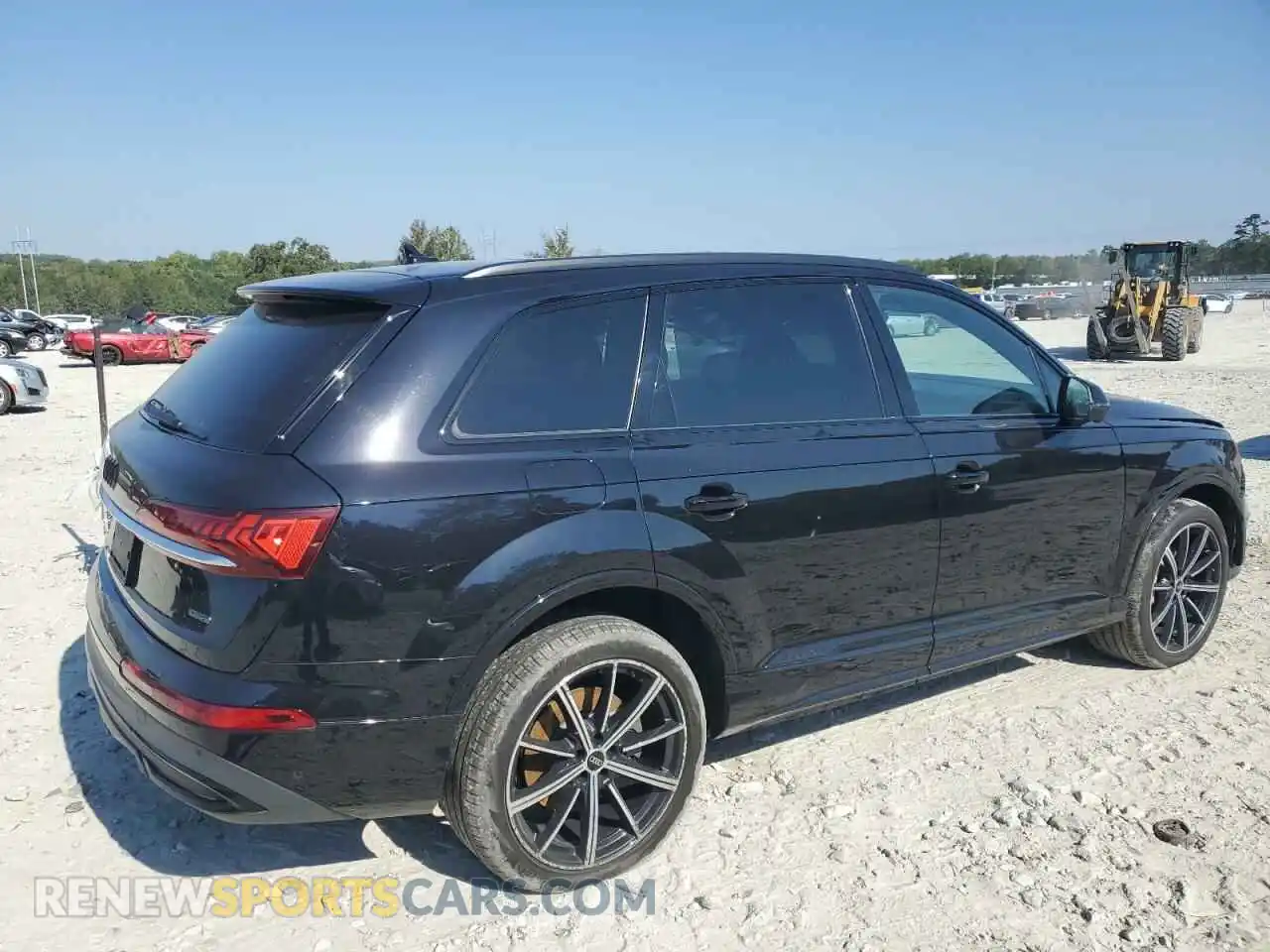 3 Photograph of a damaged car WA1LXAF71MD037716 AUDI Q7 2021