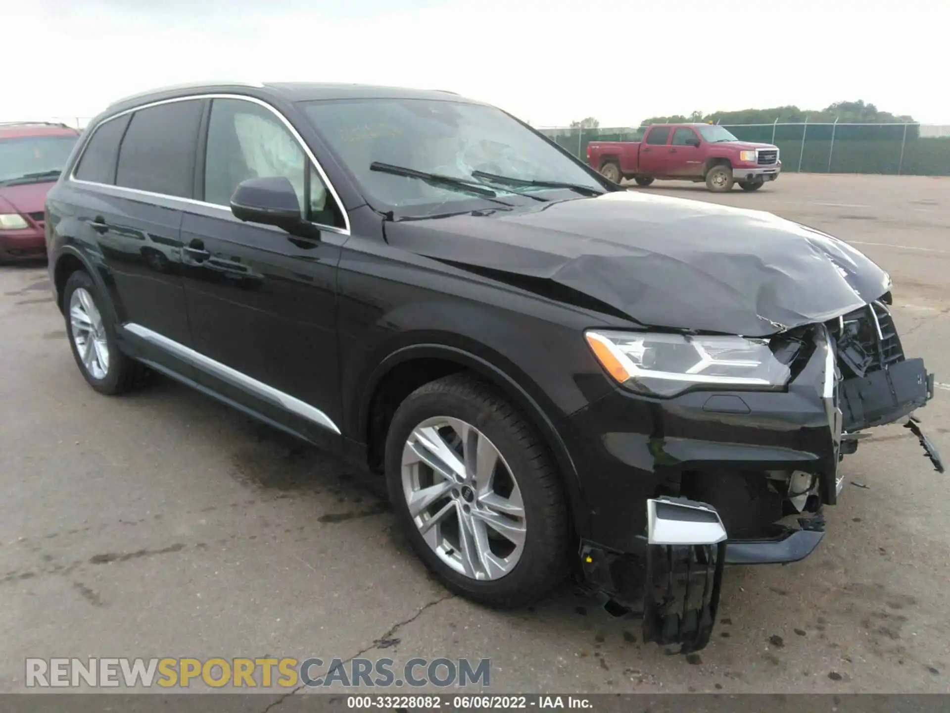 1 Photograph of a damaged car WA1LXAF72MD016714 AUDI Q7 2021