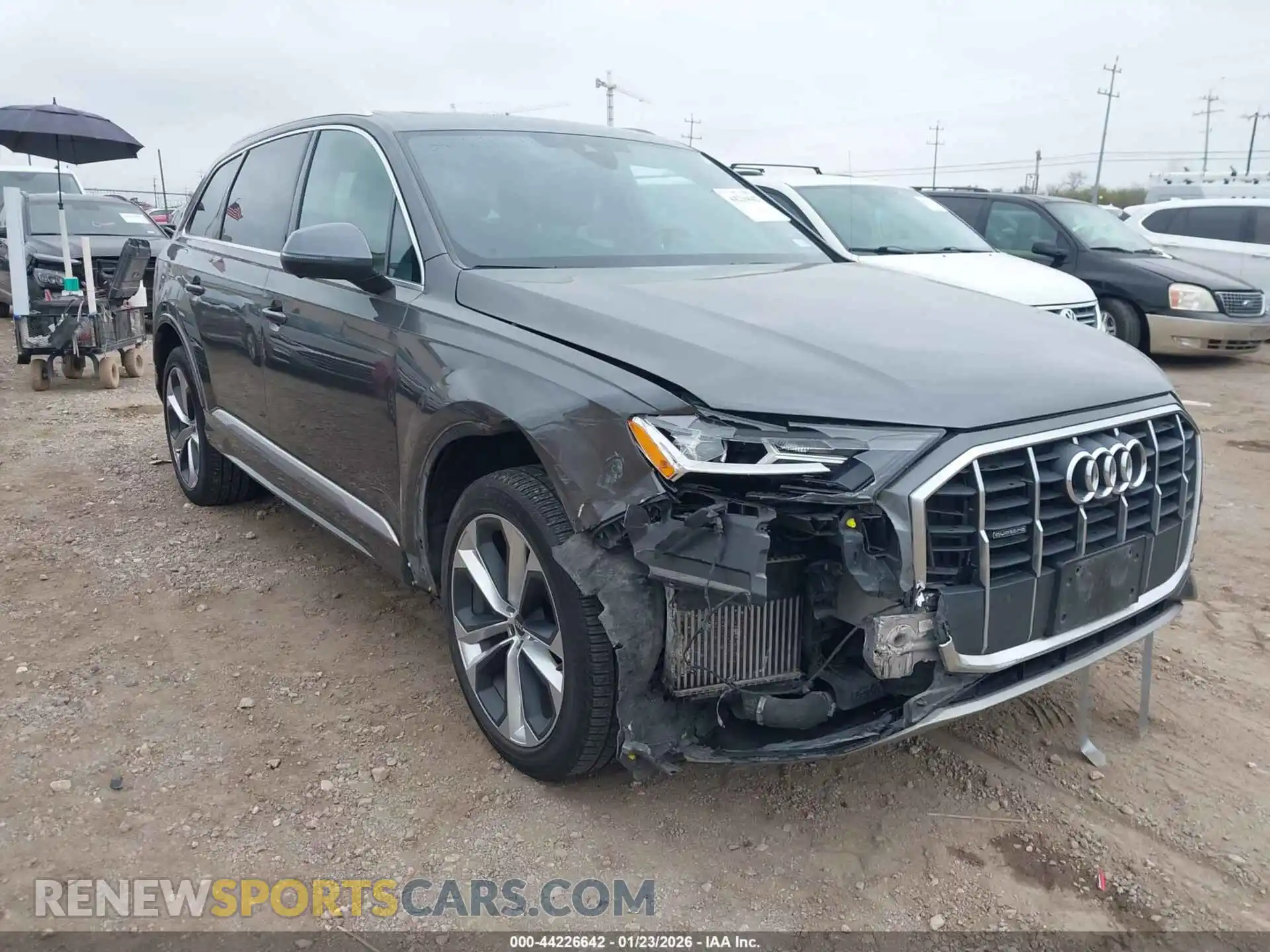 1 Photograph of a damaged car WA1LXAF74MD030758 AUDI Q7 2021