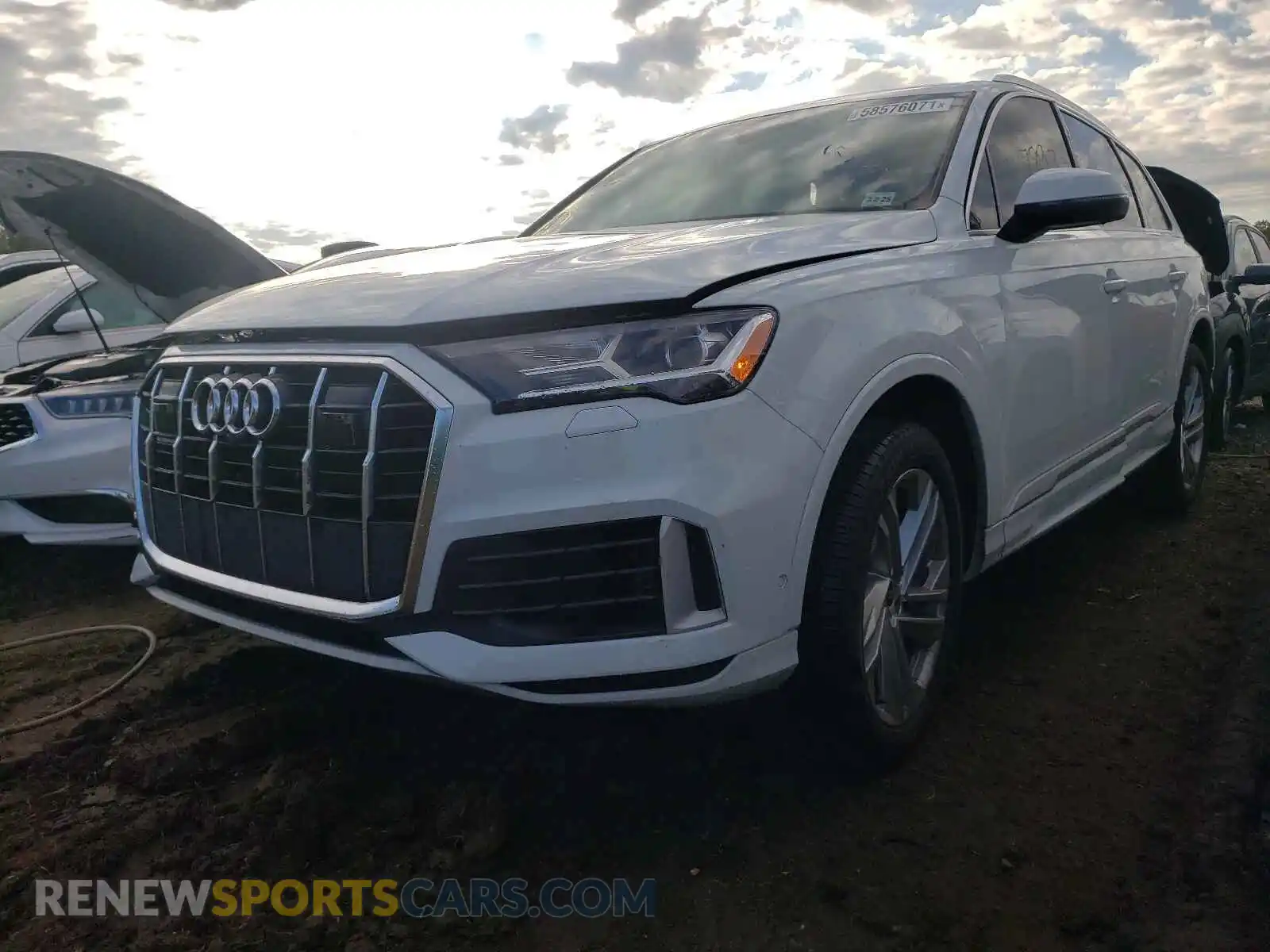 2 Photograph of a damaged car WA1LXAF75MD017789 AUDI Q7 2021