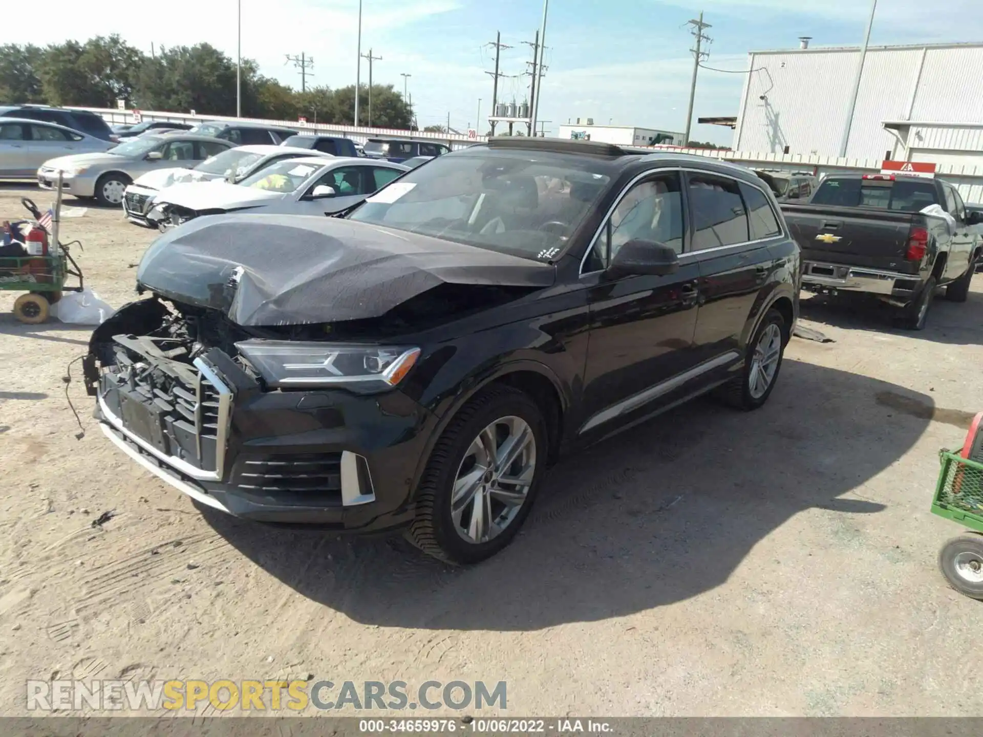 2 Photograph of a damaged car WA1LXAF76MD017123 AUDI Q7 2021
