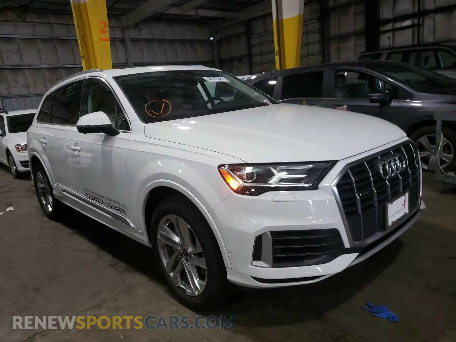 1 Photograph of a damaged car WA1LXAF77MD013758 AUDI Q7 2021