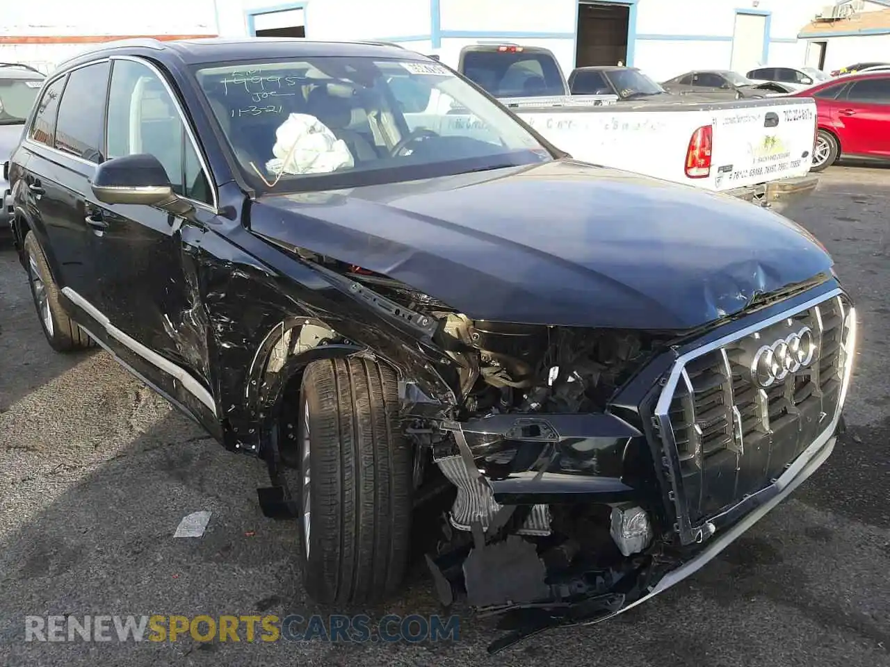 1 Photograph of a damaged car WA1LXAF77MD020127 AUDI Q7 2021
