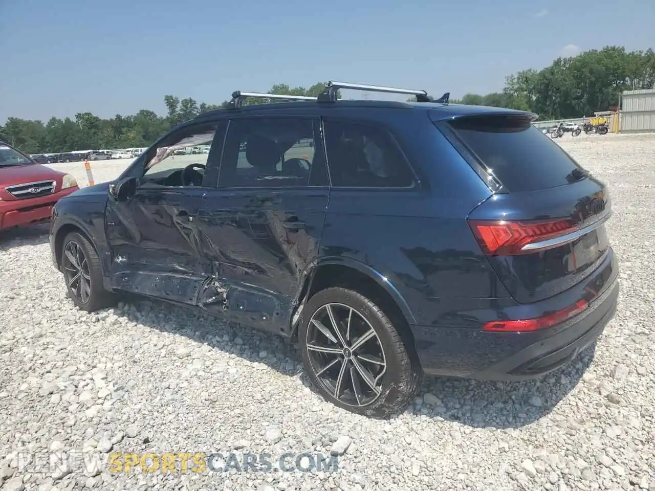 2 Photograph of a damaged car WA1LXAF77MD024811 AUDI Q7 2021