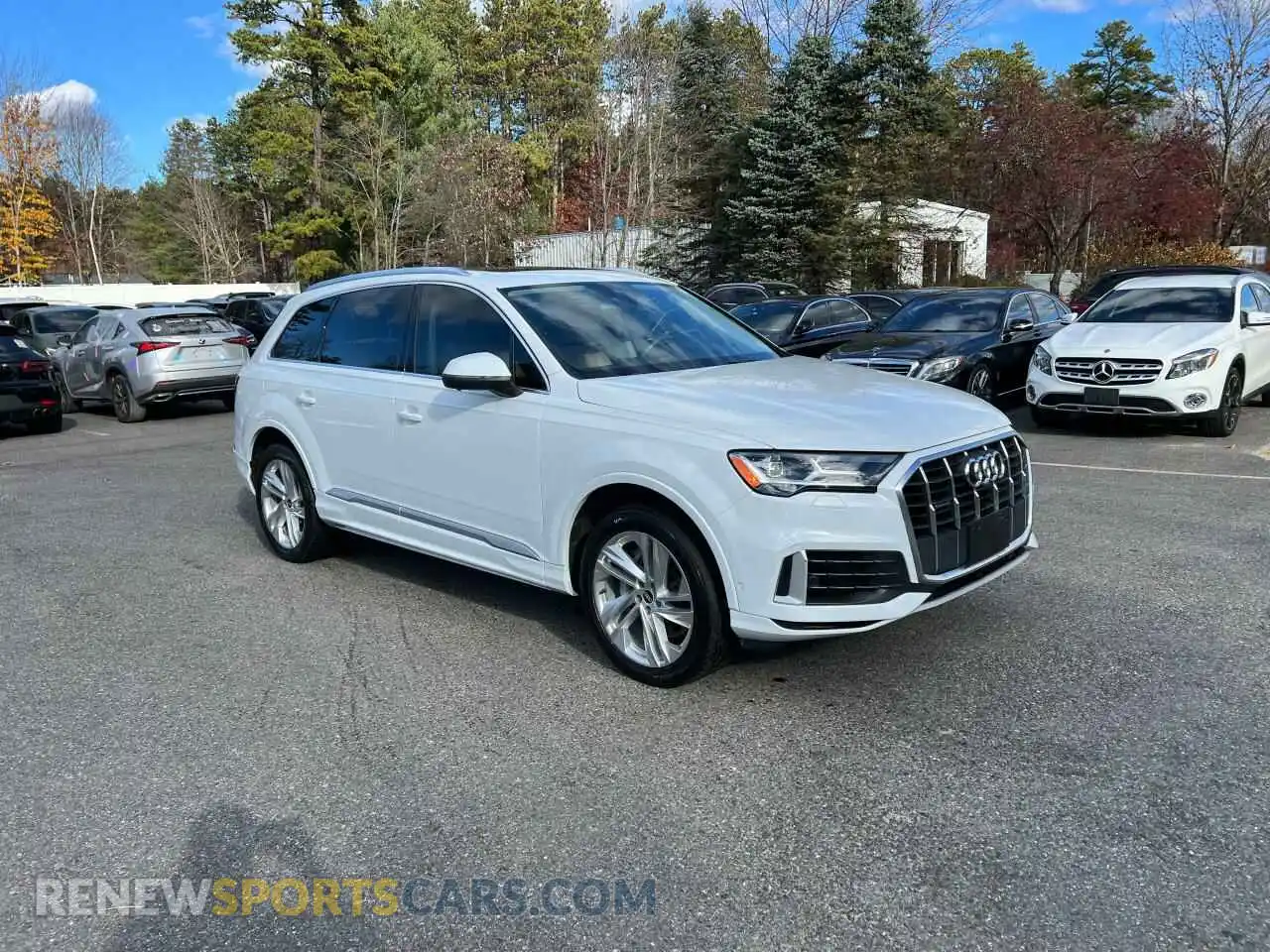 1 Photograph of a damaged car WA1LXAF77MD025392 AUDI Q7 2021