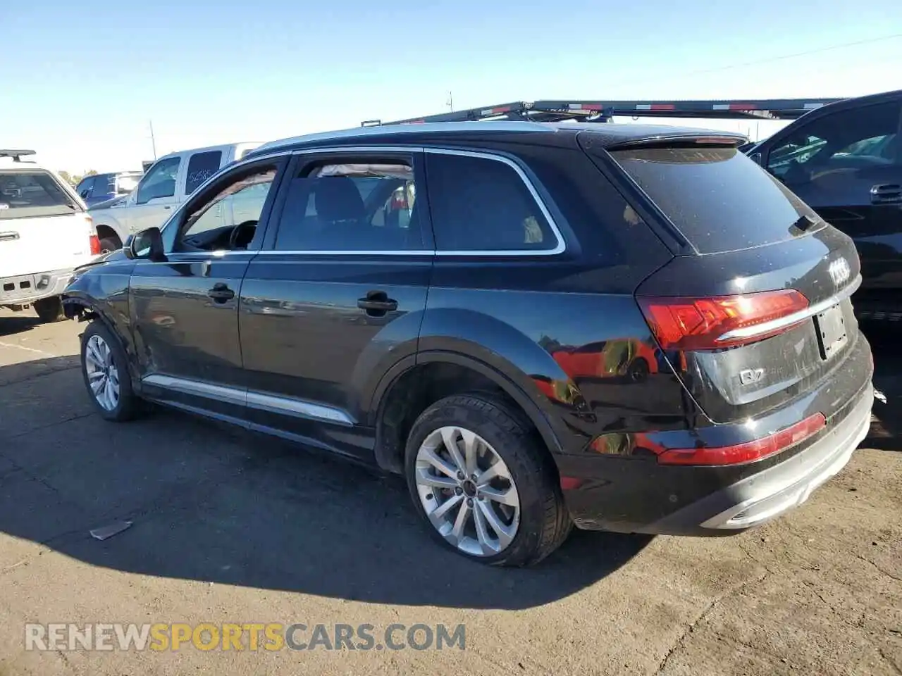 2 Photograph of a damaged car WA1LXAF7XMD012636 AUDI Q7 2021