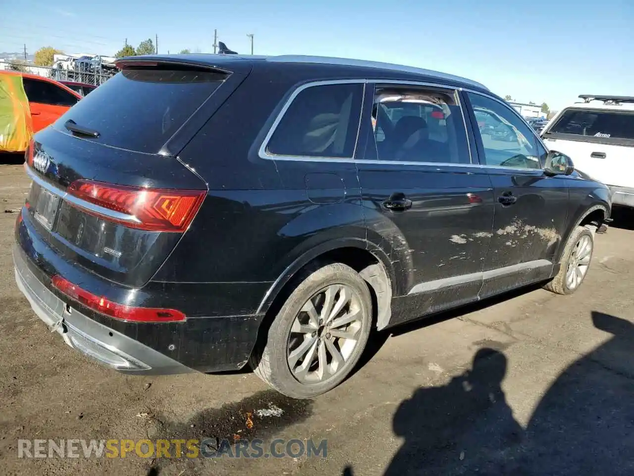 3 Photograph of a damaged car WA1LXAF7XMD012636 AUDI Q7 2021