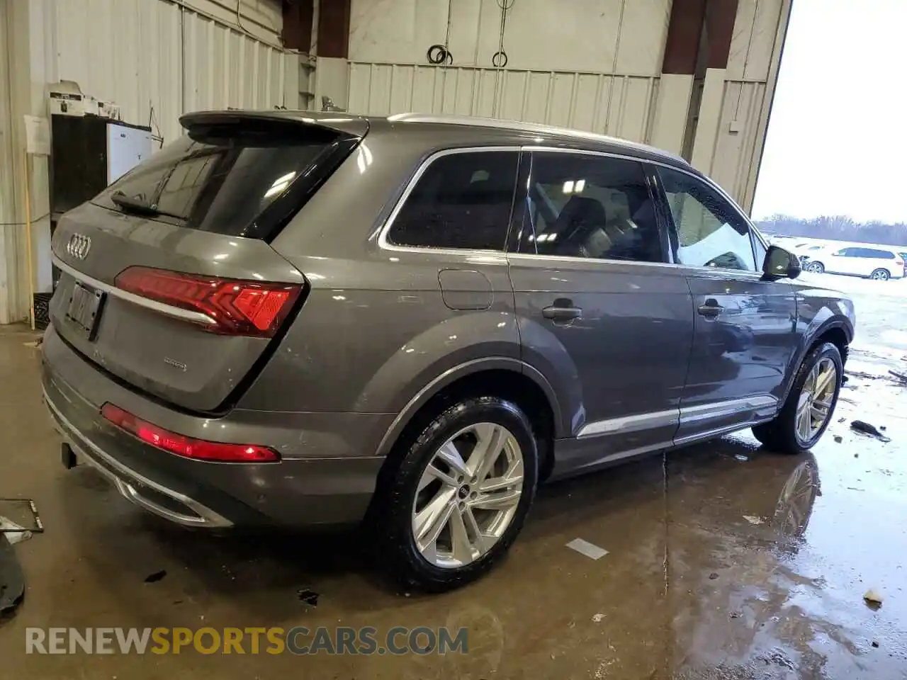 3 Photograph of a damaged car WA1LXAF7XMD034121 AUDI Q7 2021