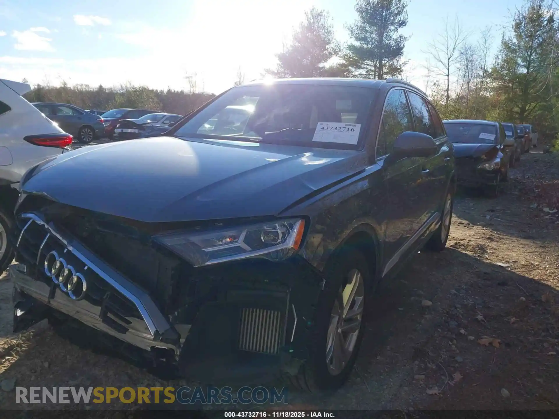 2 Photograph of a damaged car WA1LXAF7XMD035074 AUDI Q7 2021