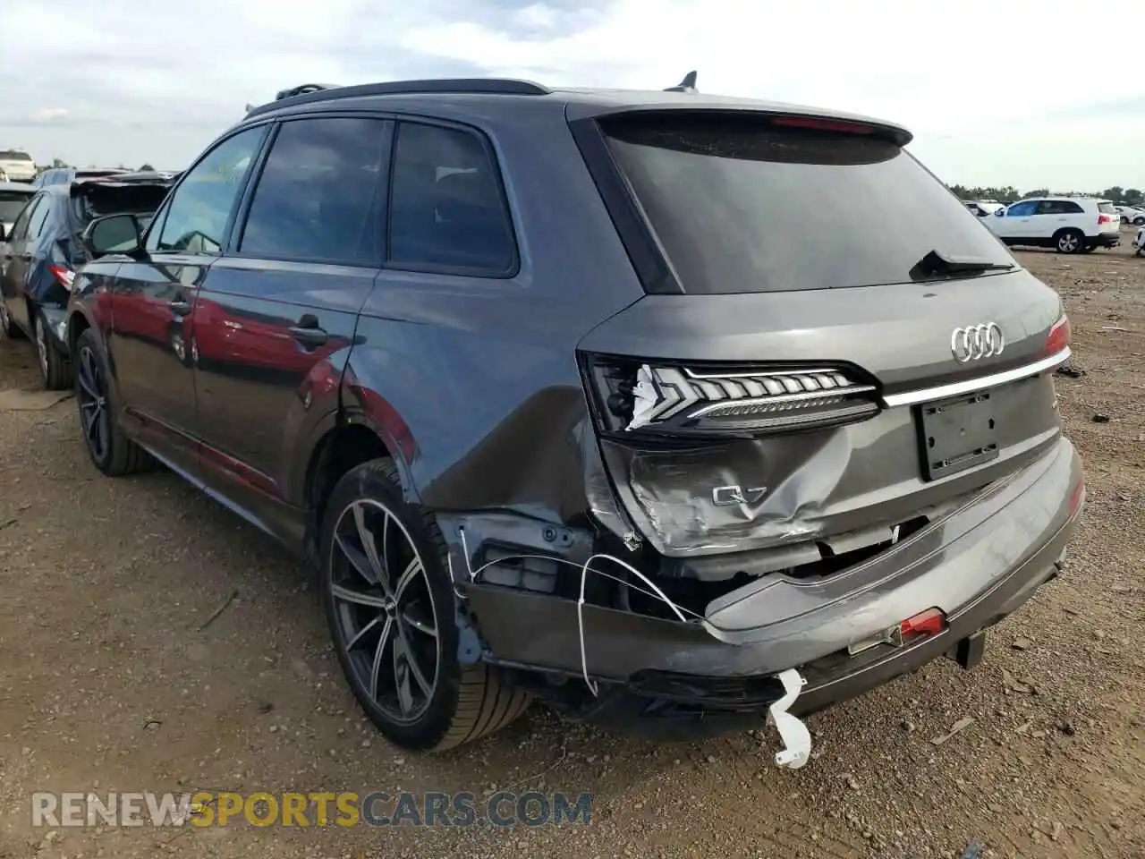 3 Photograph of a damaged car WA1LXAF7XMD040873 AUDI Q7 2021