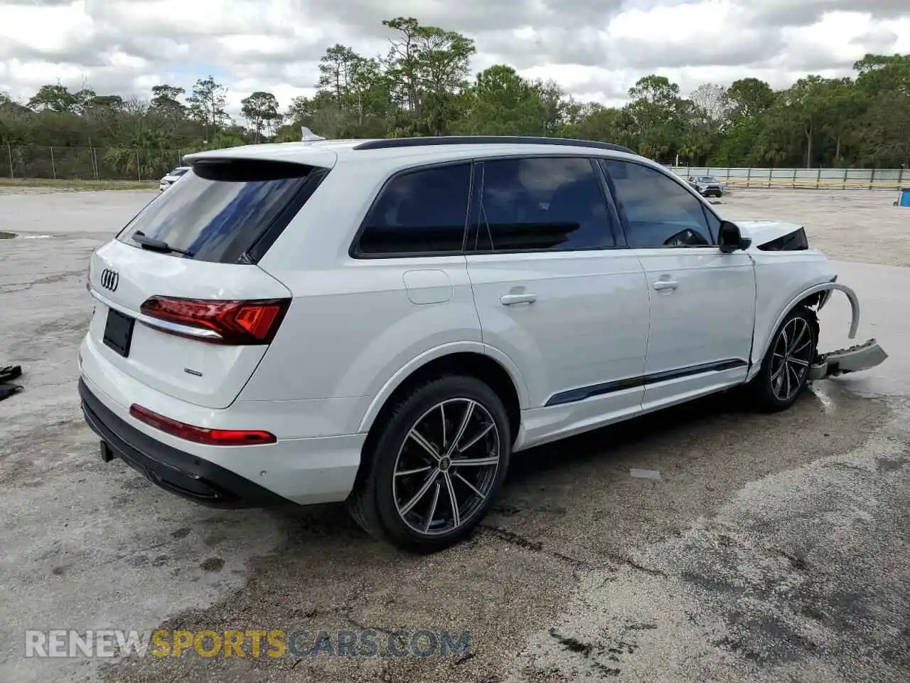 3 fotografías del automóvil dañado WA1LXBF7XMD022461 AUDI Q7 2021
