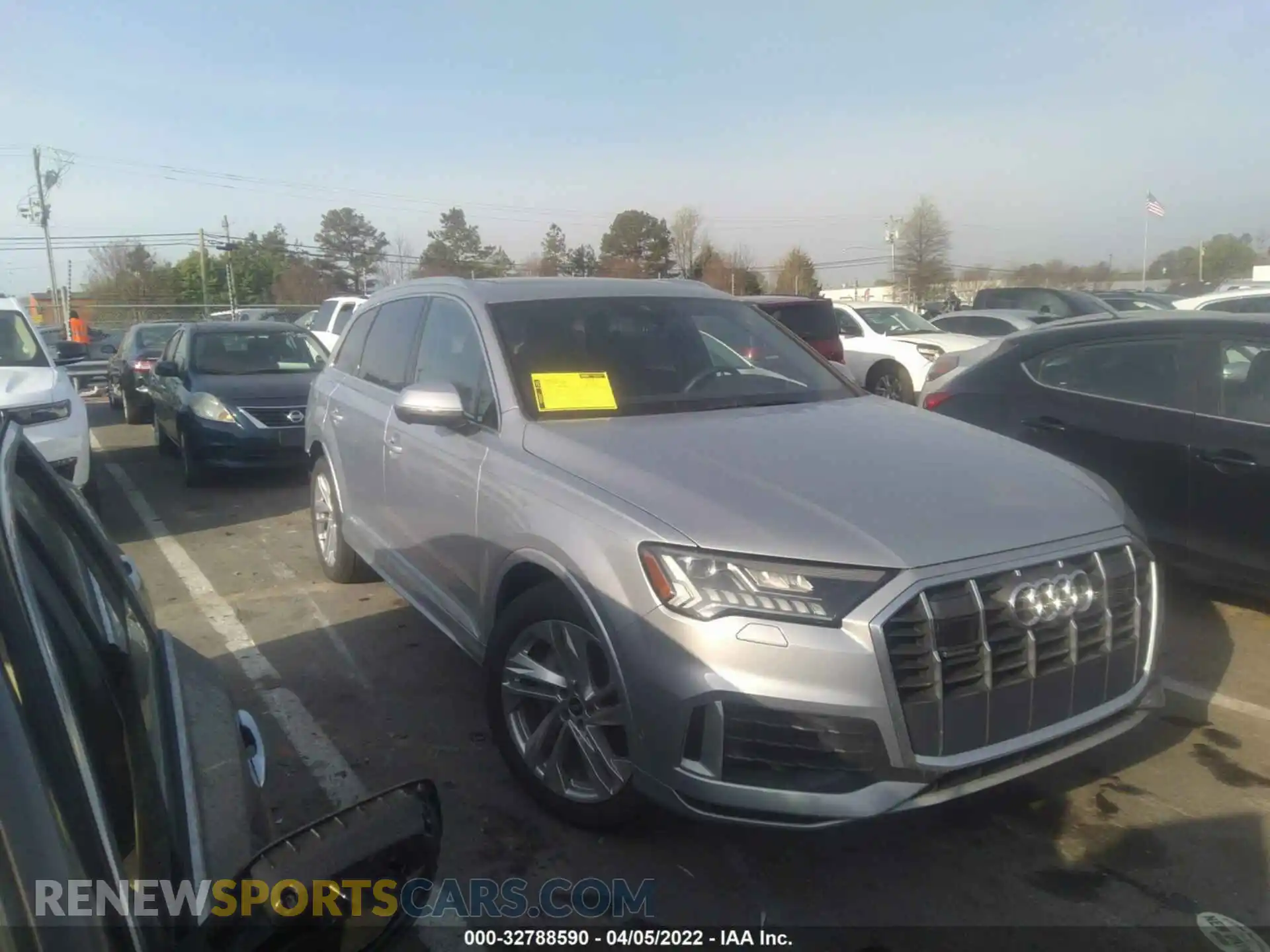 1 Photograph of a damaged car WA1VXAF70MD012413 AUDI Q7 2021