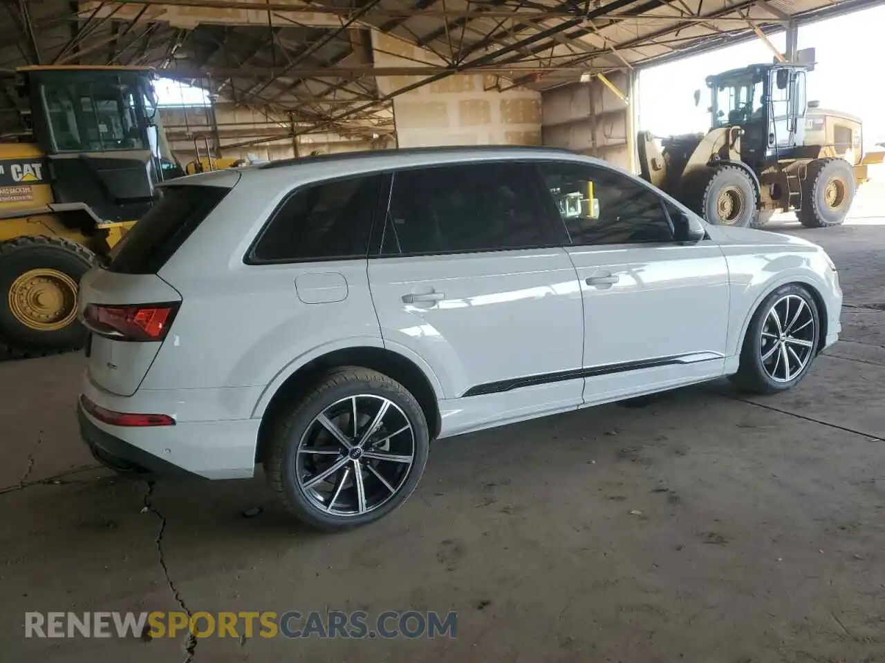 3 Photograph of a damaged car WA1VXAF76MD034531 AUDI Q7 2021