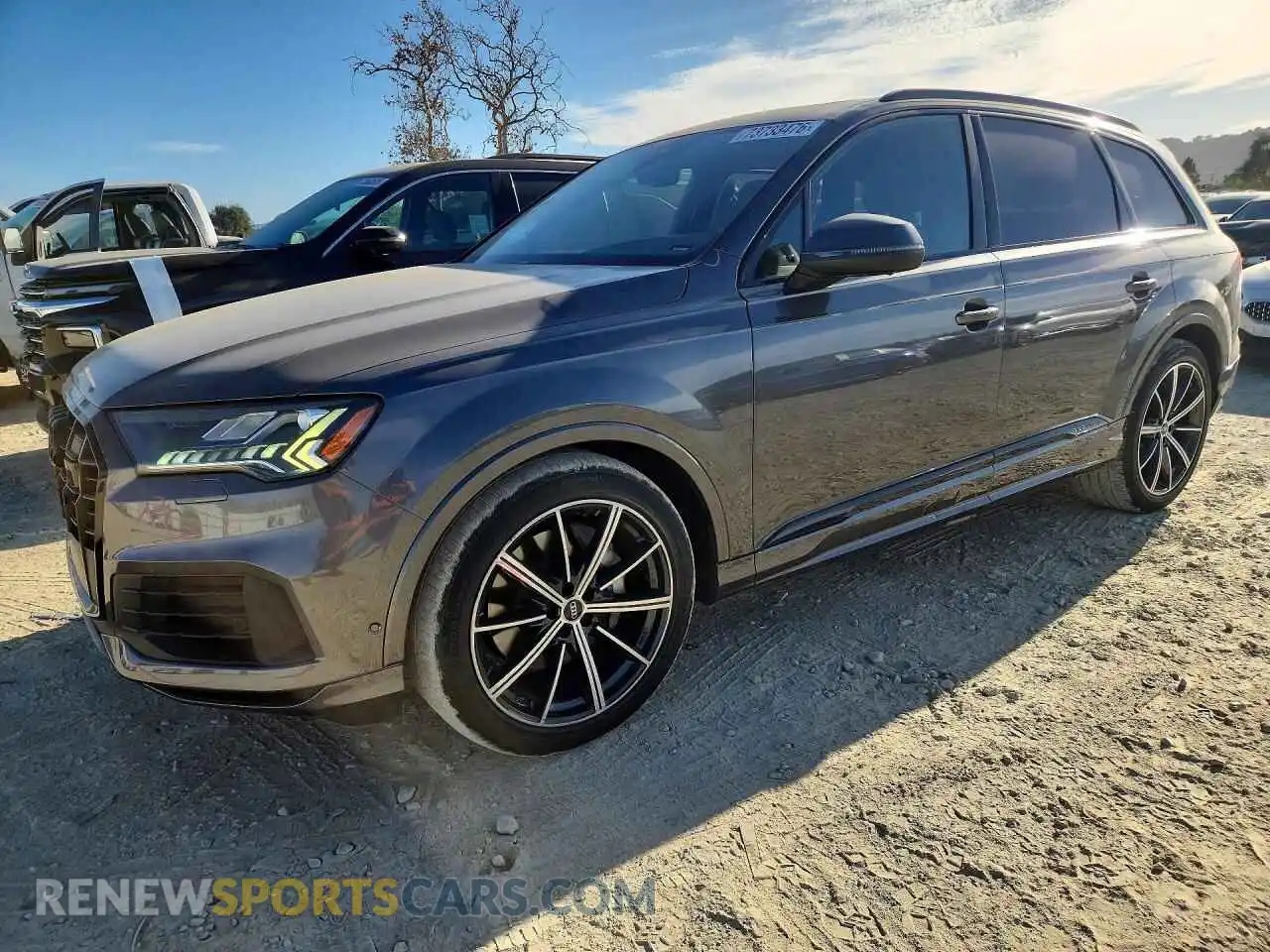 1 Photograph of a damaged car WA1VXAF76MD037235 AUDI Q7 2021