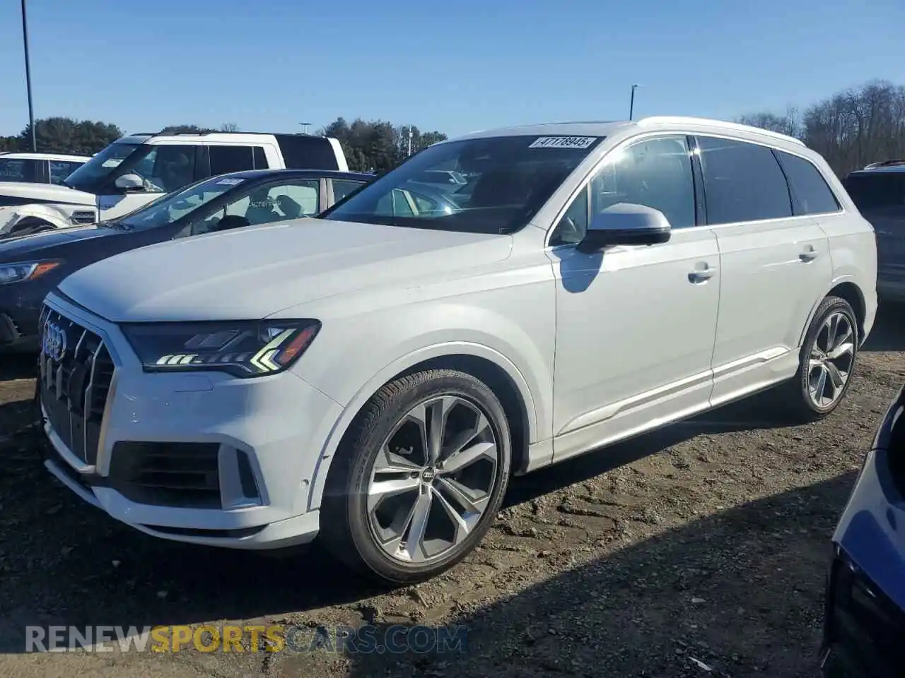 1 Photograph of a damaged car WA1VXAF79MD026357 AUDI Q7 2021