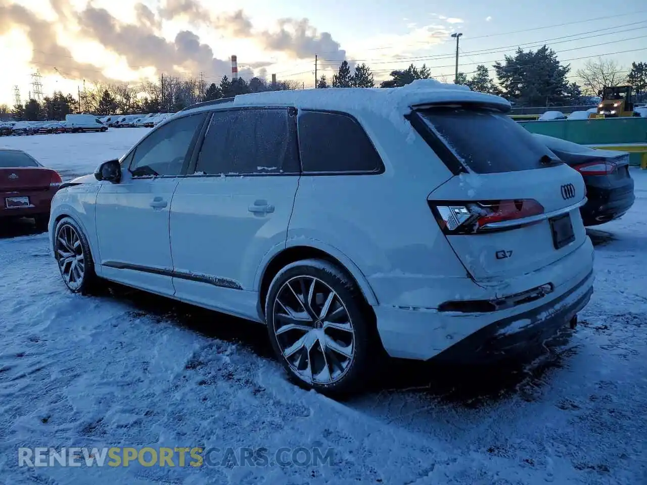 2 Photograph of a damaged car WA1VXBF70MD039455 AUDI Q7 2021